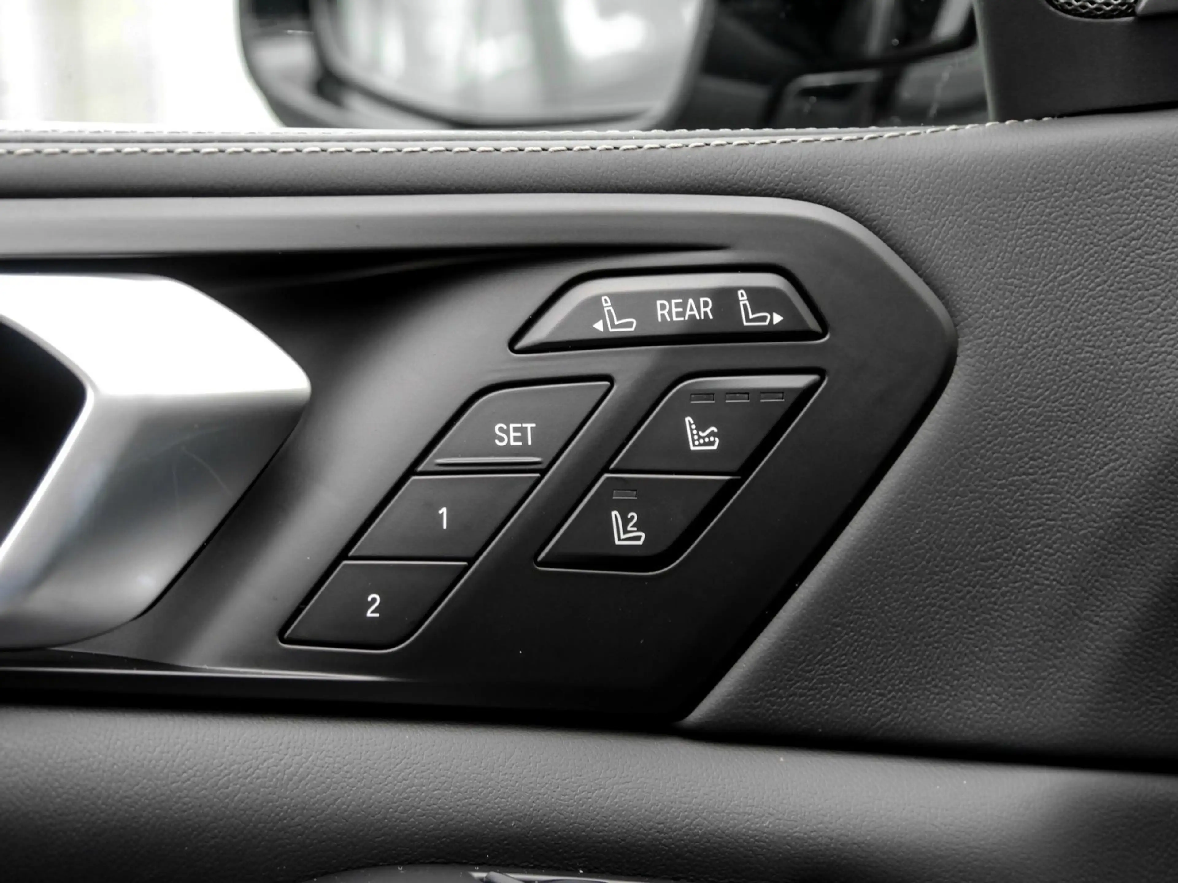 BMW X7 xDrive40d 22"M-Sport HuD Pano ACC AHK Standhzg. uv — photo 15