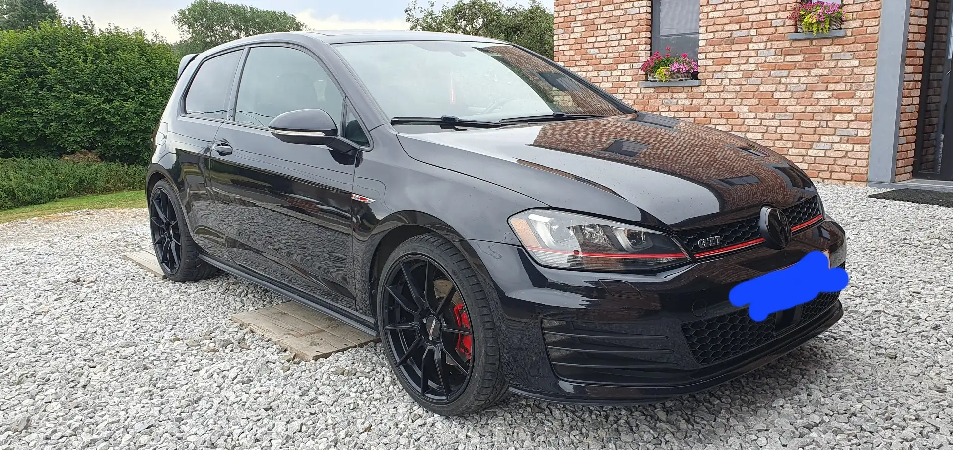 Volkswagen Golf GTI 2.0 TSI DSG - 1