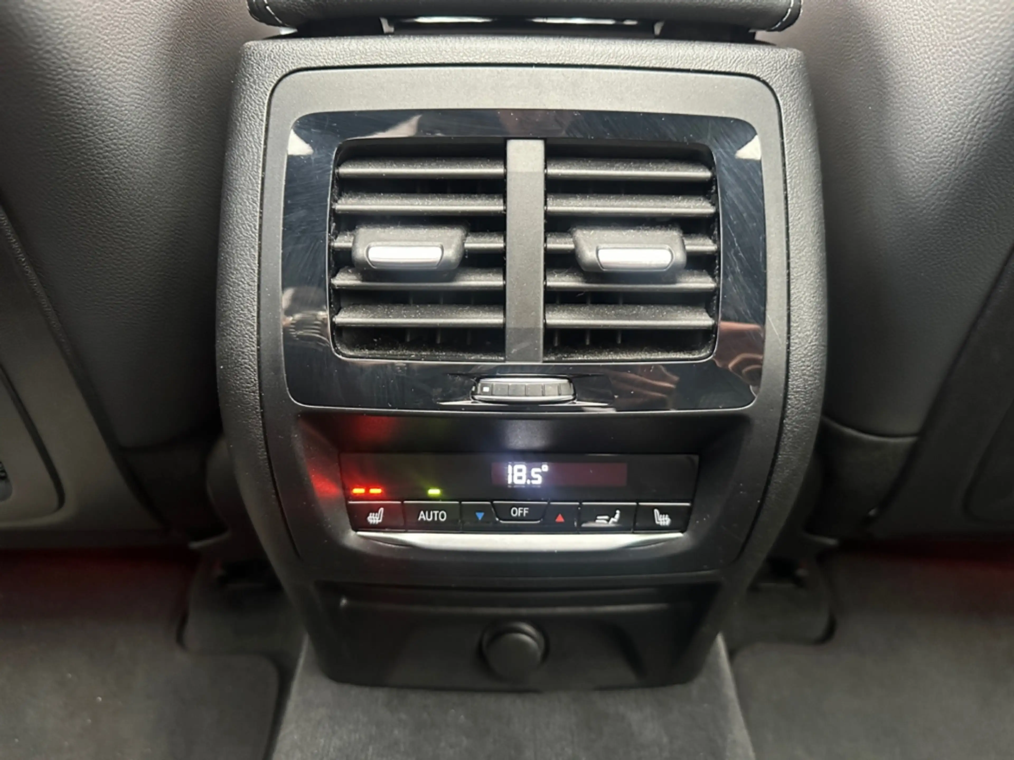BMW X4 d *LED*21Zoll*StHz*Inno*360*HUD*Pano*AHK* — photo 13
