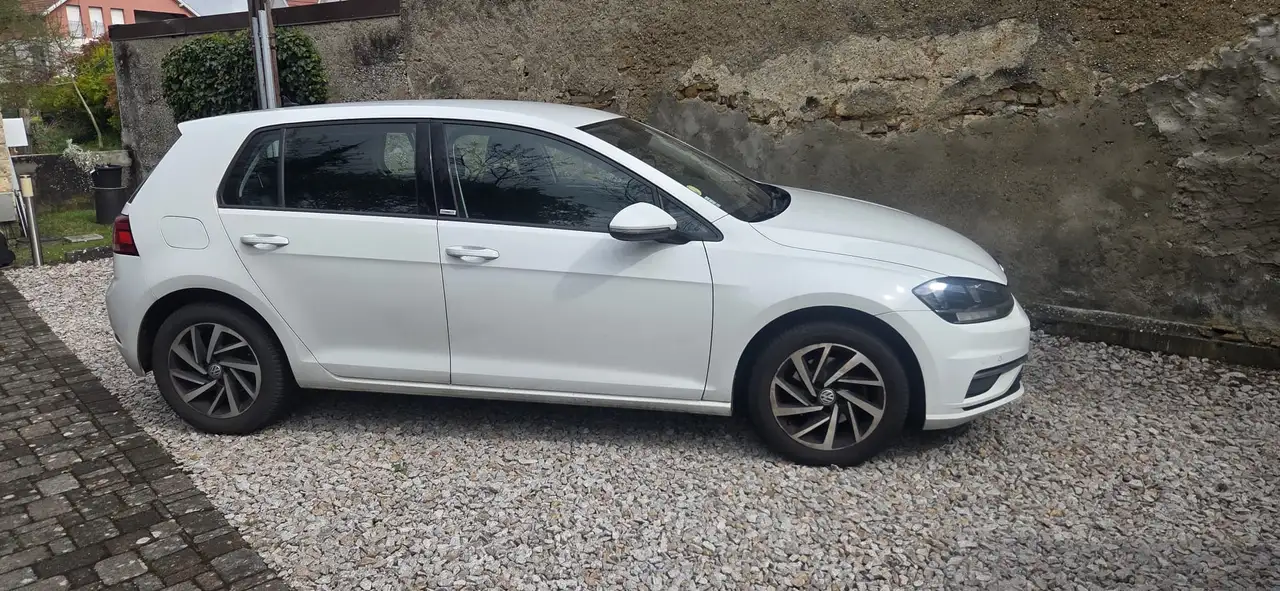 Volkswagen Golf 1.6 TDI 115 FAP DSG7 Connect