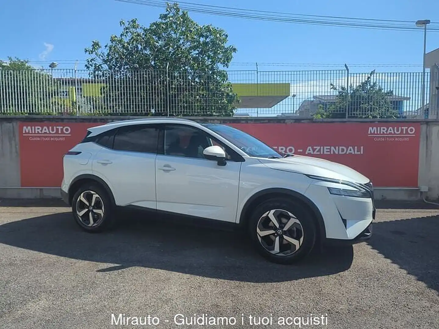 Nissan Qashqai 3ª serie Qashqai MHEV 140 CV Premiere Edition Bianco - 1