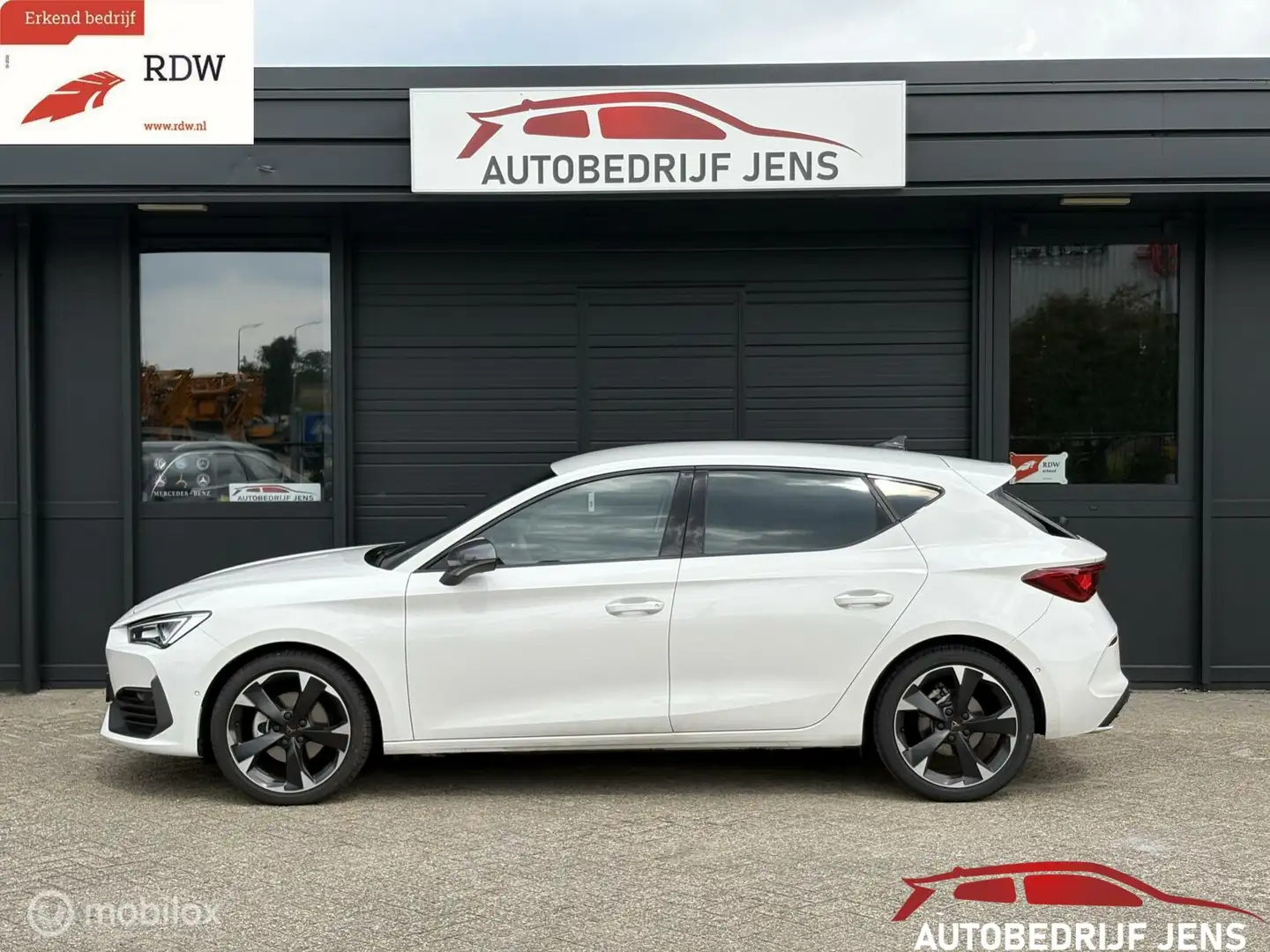 CUPRA Leon 1.5 TSI e-Hybrid VZ Perf.| 6mnd Garantie Blanc - 2