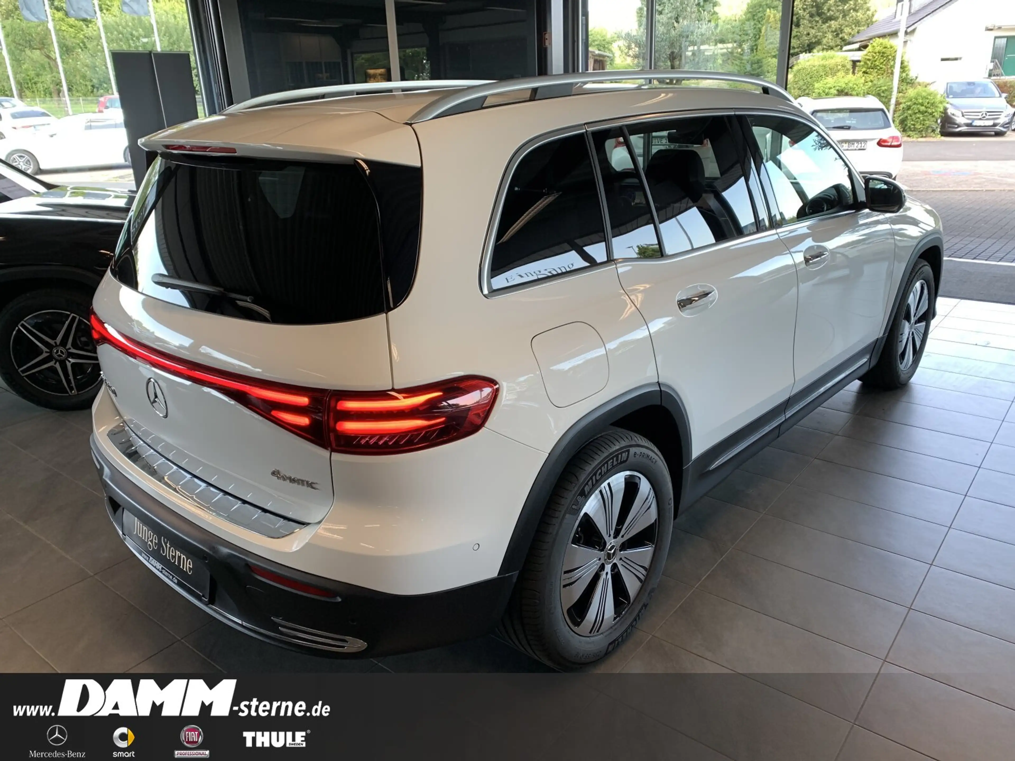 Mercedes-Benz EQB 350 EQB 350 4M Progressiv Adv+/AHK/WDG/60M GA + Flex — photo 4