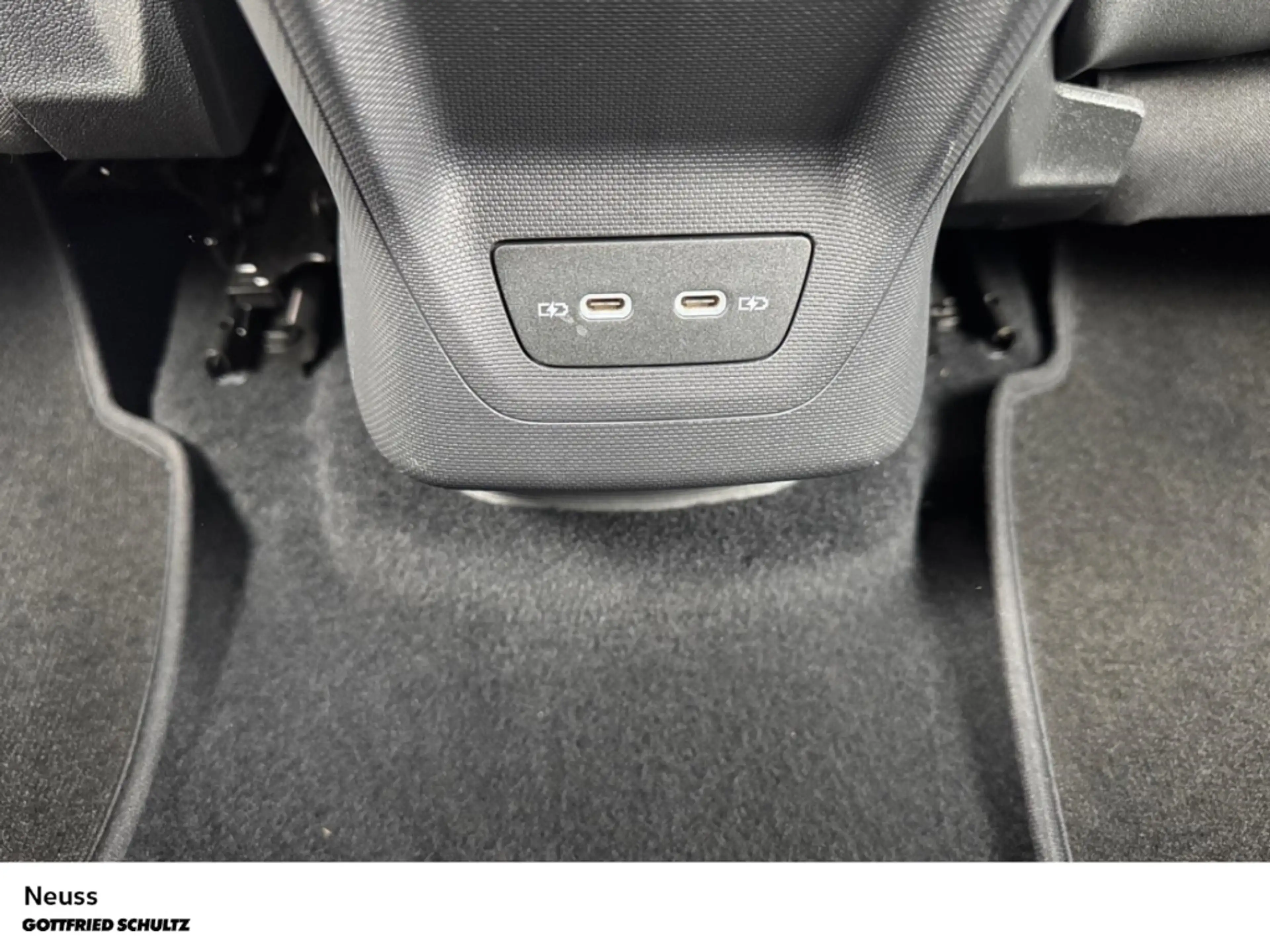 CUPRA Born 58kWh EINPARKHILFE NAVI SITZHEIZUNG LED — photo 13