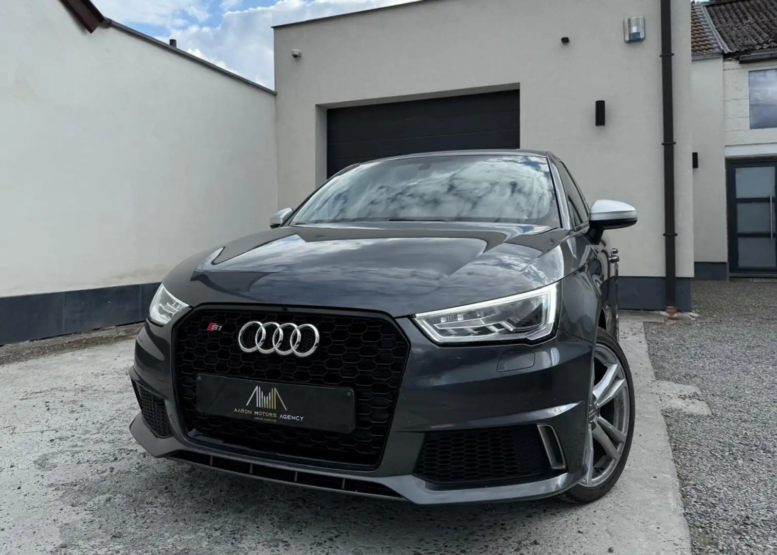 Audi S1 2.0 TFSI / Manuelle / PARFAIT ETAT / 158.000 KM Сірий - 1
