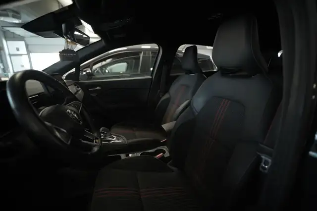 Renault Clio view 4