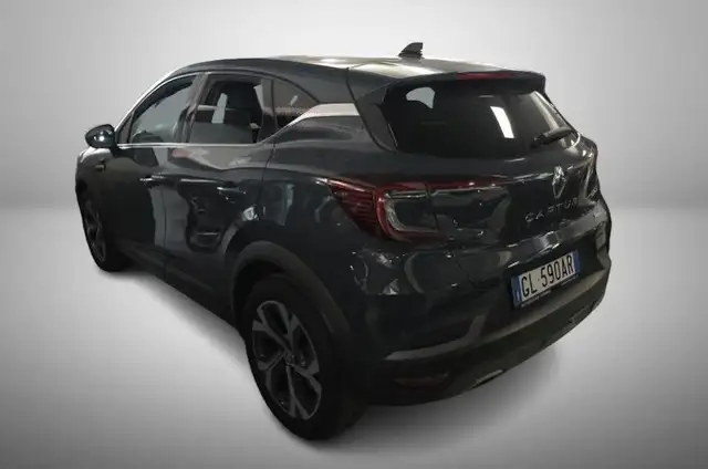 Renault Clio view 3