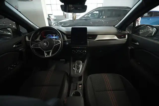 Renault Clio view 5