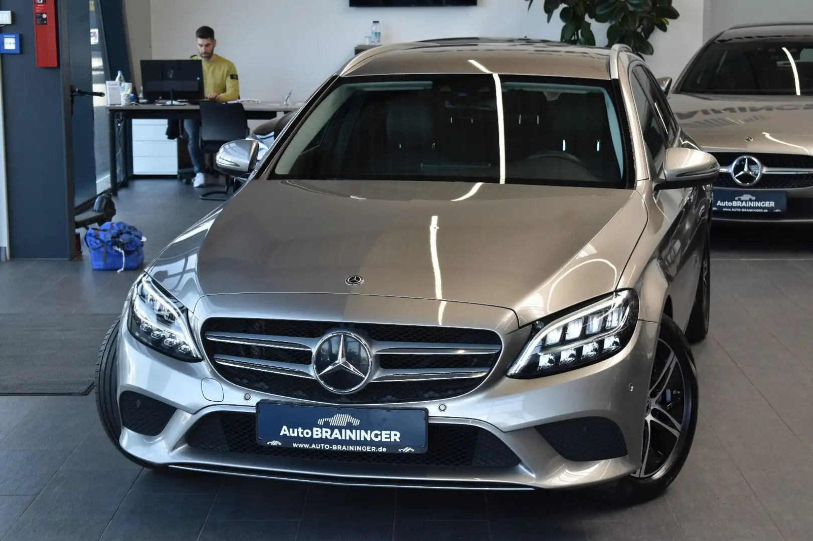 Mercedes-Benz C 220 C220d T Avantgarde 9G-tronic Navi~LED~DAB~RFKam Argent - 1