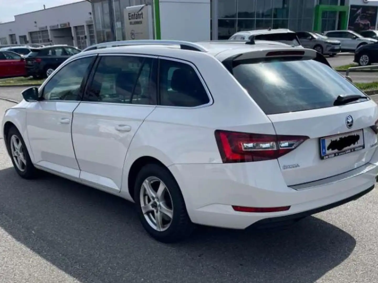 Skoda Superb Superb Kombi 2,0 TDI Style DSG Style Weiß - 2