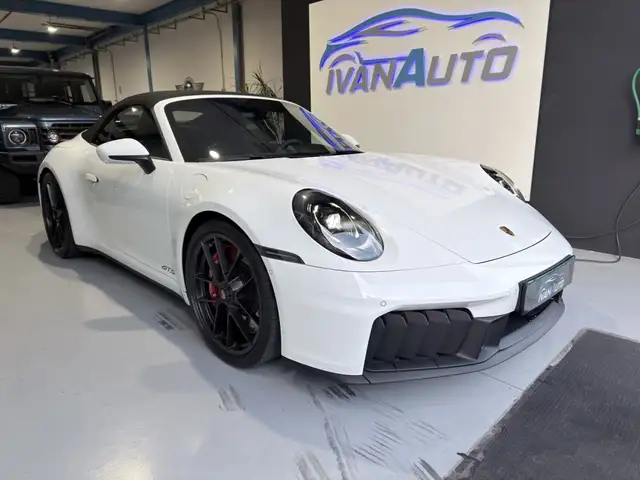 Porsche 992