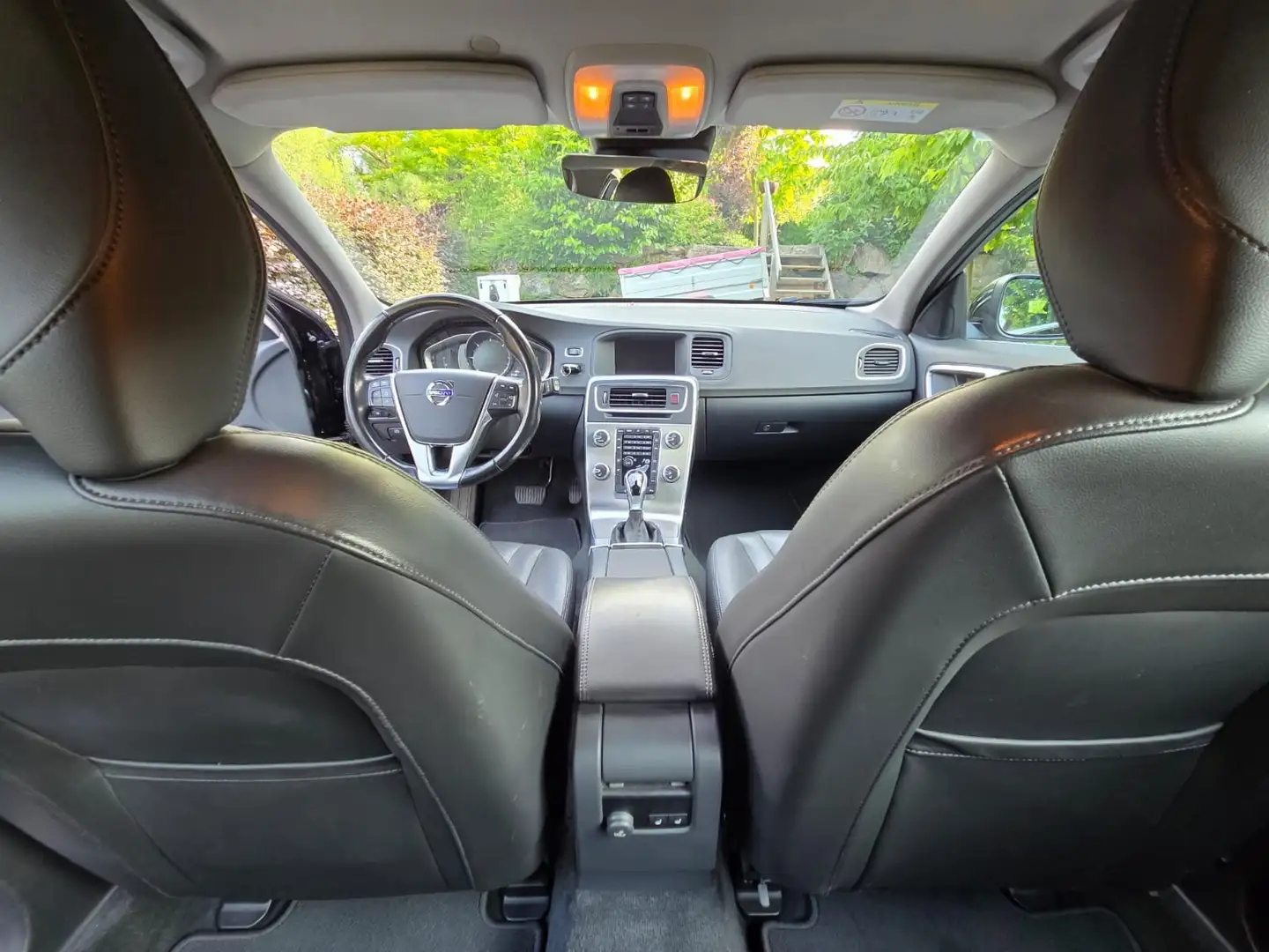 Volvo V60 V60 D4 Summum Geartronic Summum Negru - 2