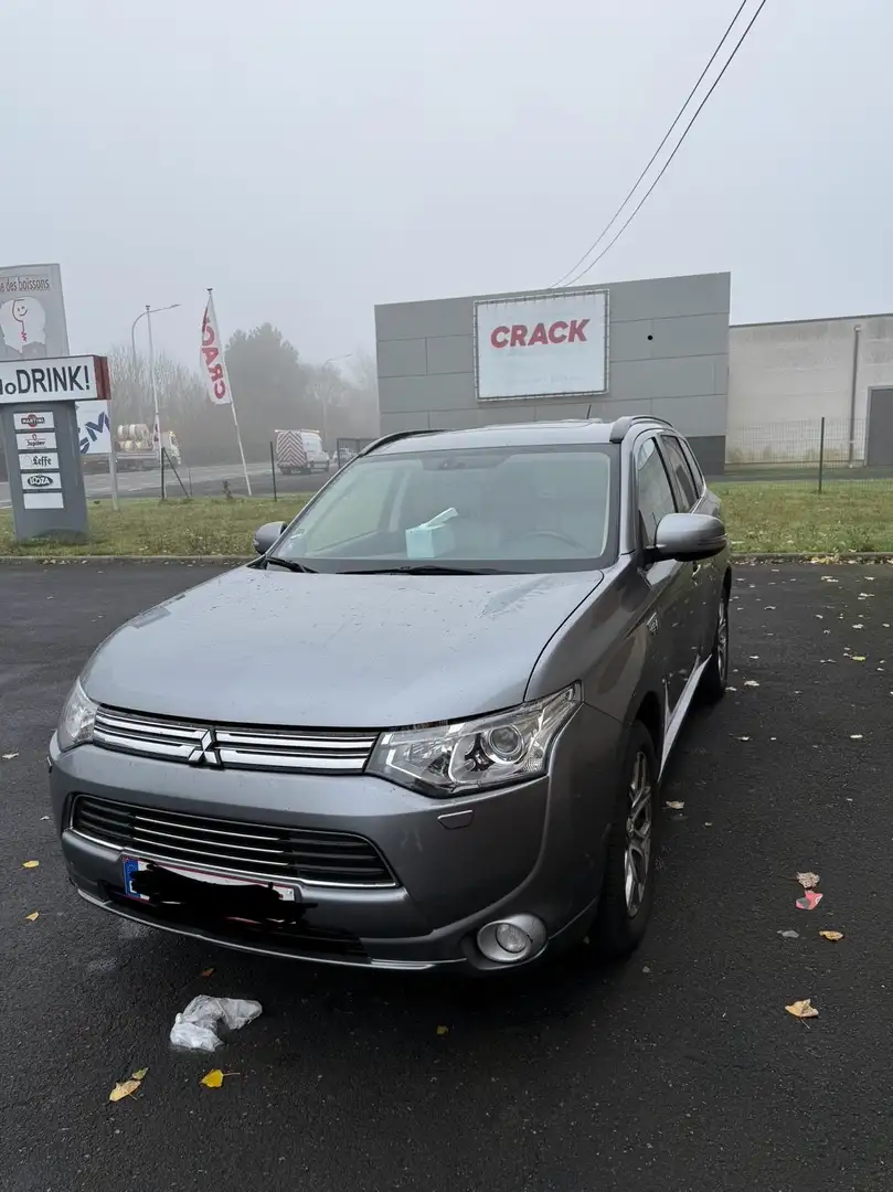 Mitsubishi Outlander 2.0I 200 PHEV 4WD Instyle - 2