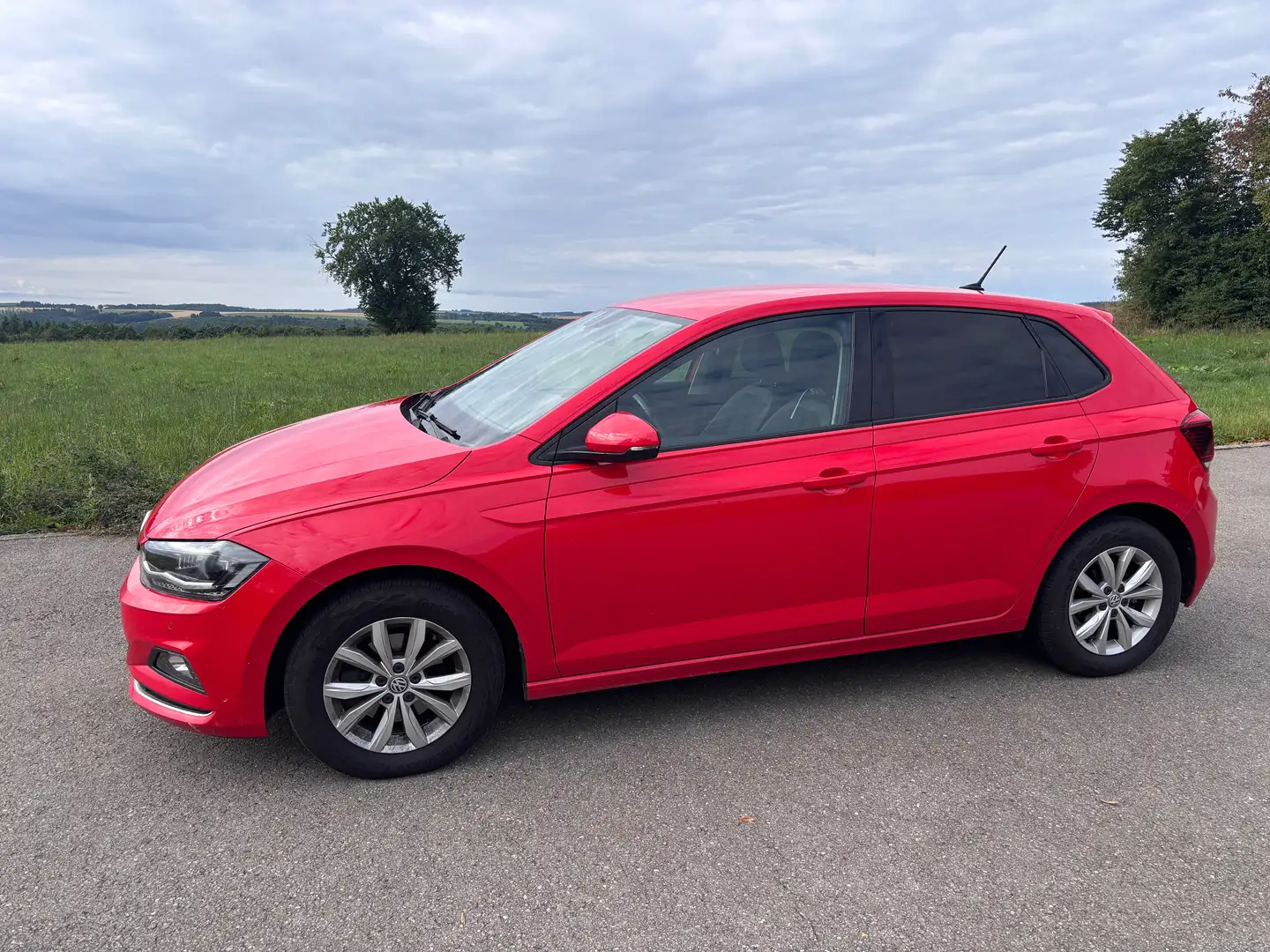 Volkswagen Polo Polo 1.0 TSI DSG Highline Rouge - 2