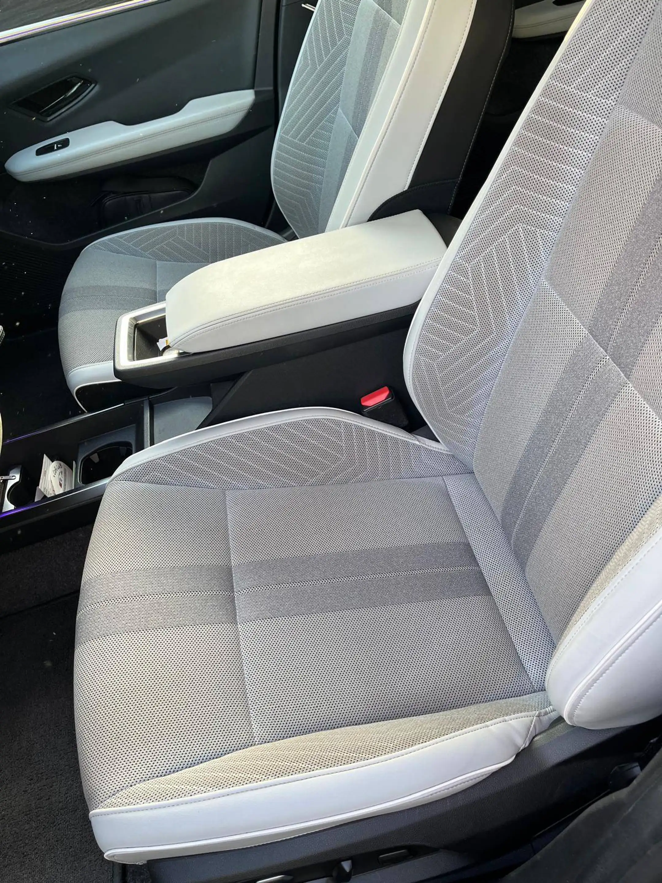 Renault Scenic e-Scenic E-Tech 87 kWh Long range Iconic Iconic — photo 6