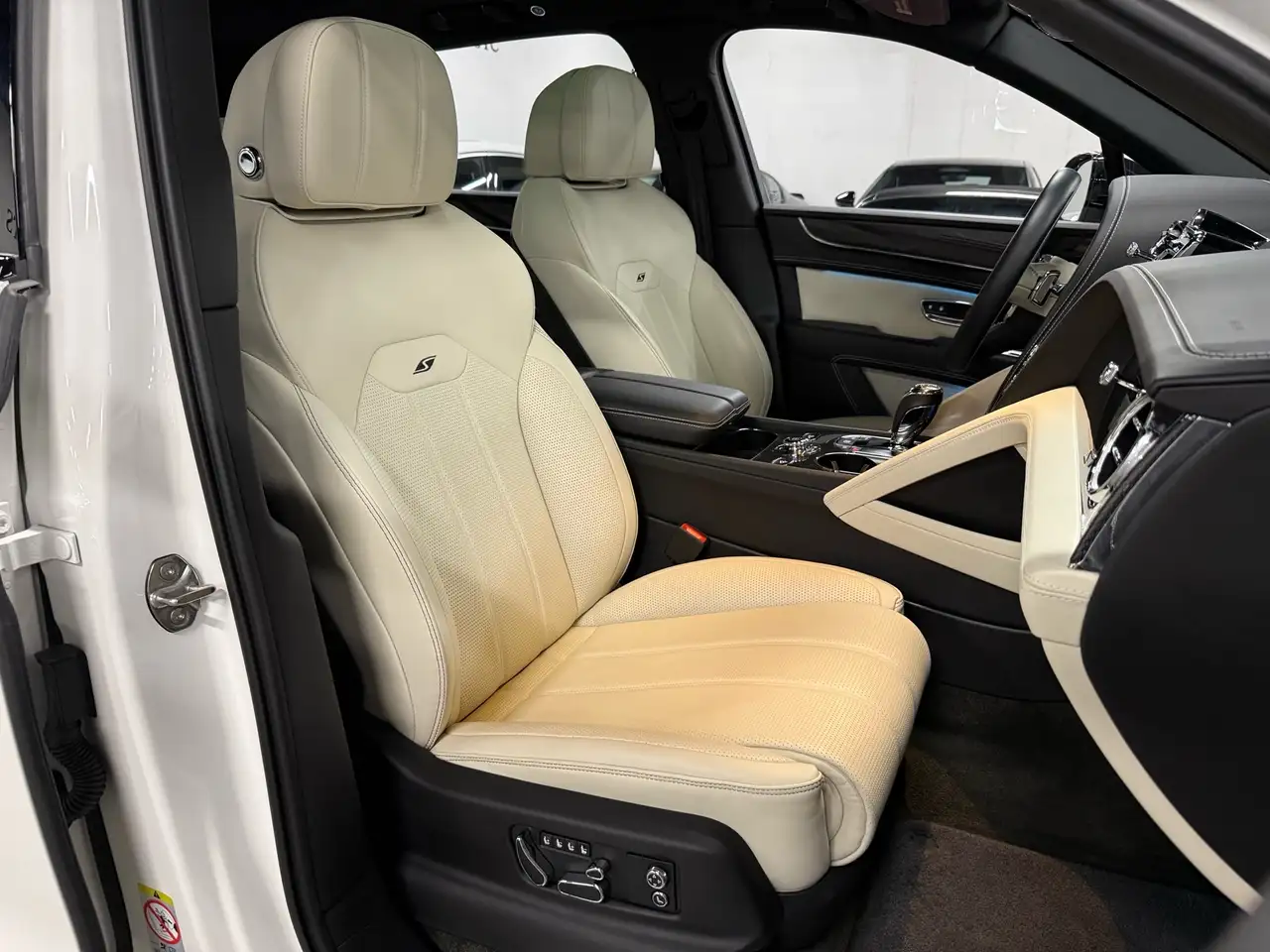 Bentley Bentayga fotografie Bentley Bentayga