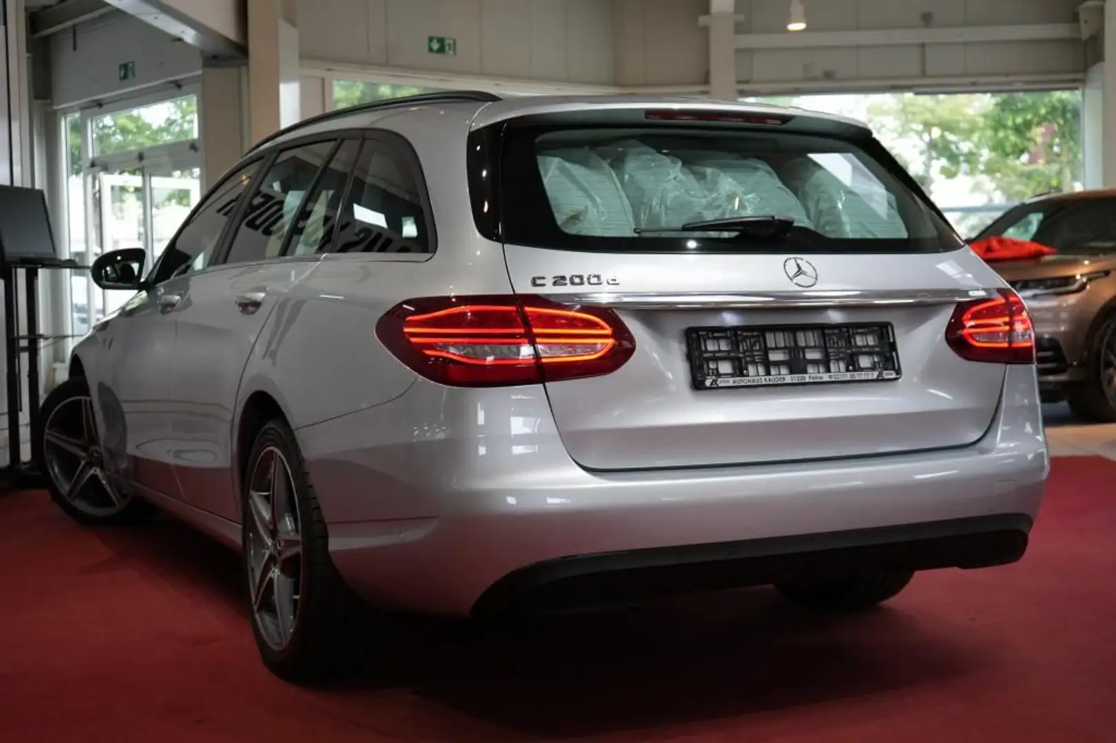 Mercedes-Benz C 200 d T *LED*Pano* Argintiu - 2