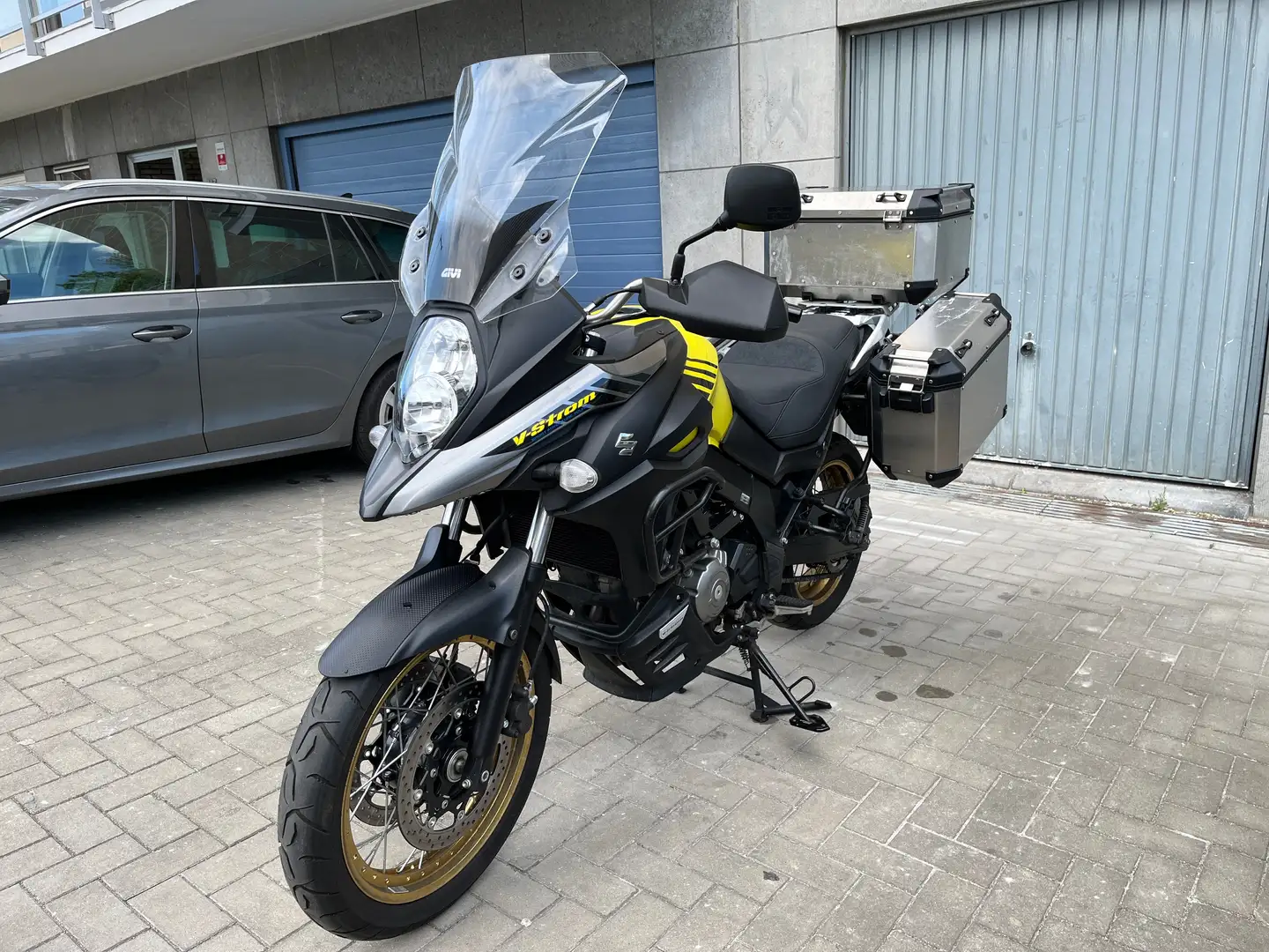 Suzuki V-Strom 650 XT Jaune - 1