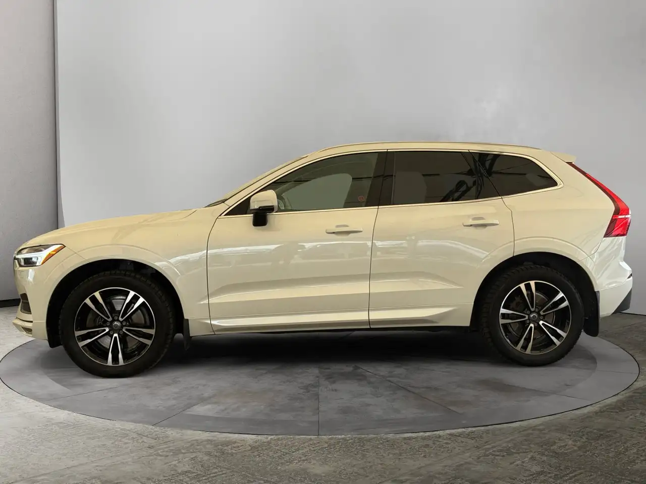 Volvo XC60 photo Volvo XC60