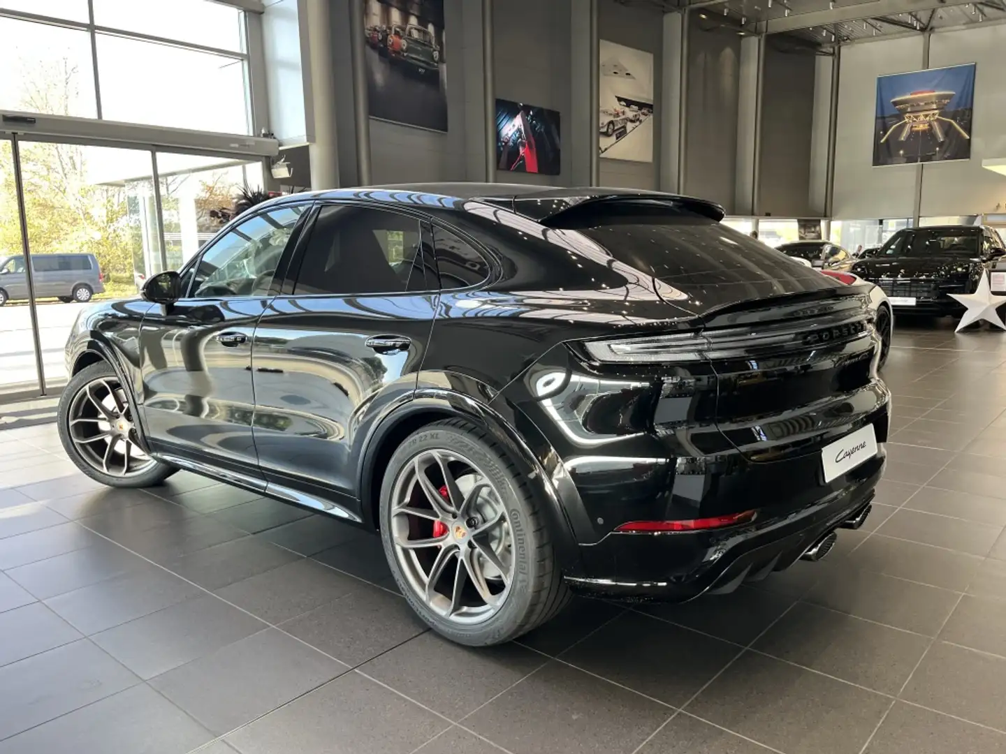 Porsche Cayenne Coupé GTS Aut. Negro - 2