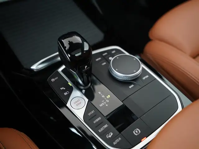 BMW X3 view 10