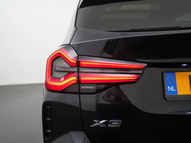 BMW X3 view 27