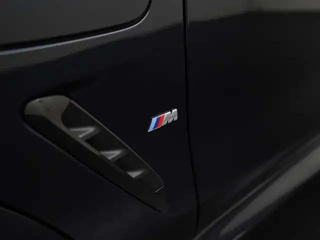 BMW X3 view 26
