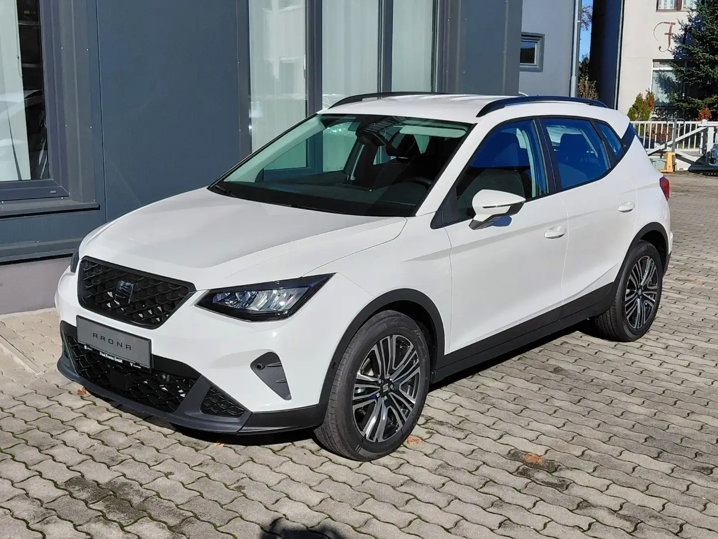 SEAT Arona Style Edition 1.0 TSI DSG Weiß - 1