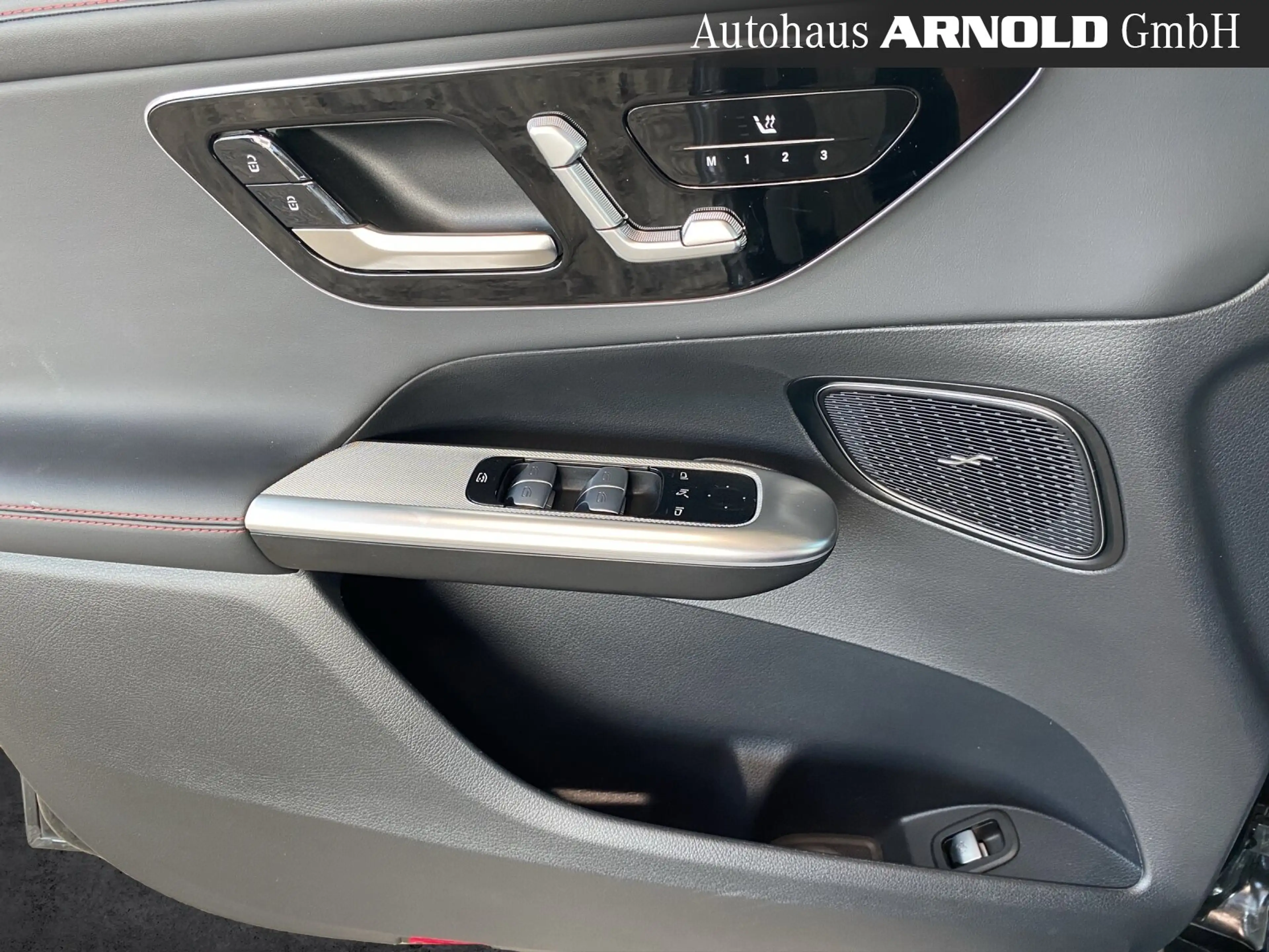 Mercedes-Benz GLC 43 AMG Mercedes-AMG GLC 43 4M AHK Fahrass-P. Pano 360° — photo 12