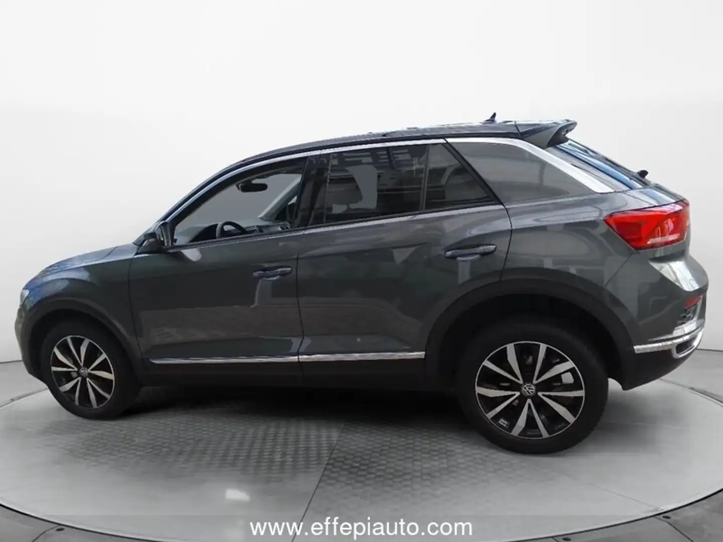 Volkswagen T-Roc 1.5 TSI ACT Style BlueMotion Technology Grigio - 2