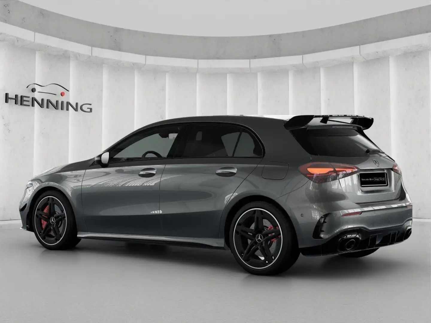 Mercedes-Benz A 35 AMG 4M Night Aerodynamik Sthzg Pano Totwin. Grau - 2