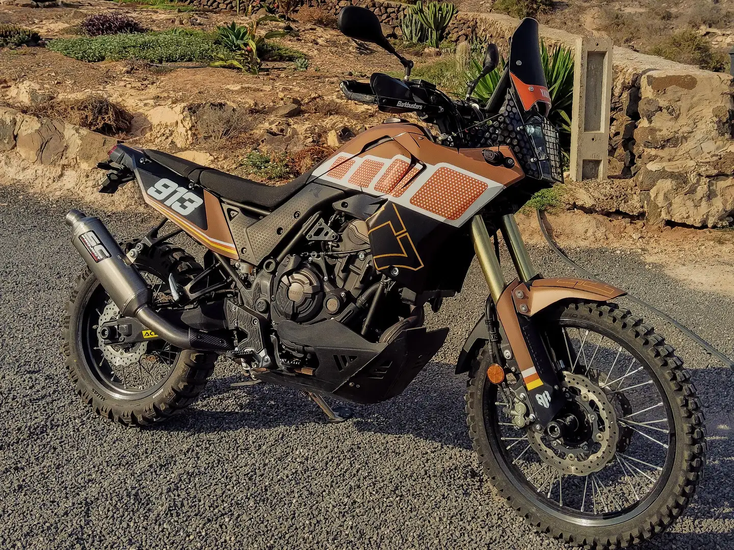 Yamaha Ténéré 700 Trail Negro - 1