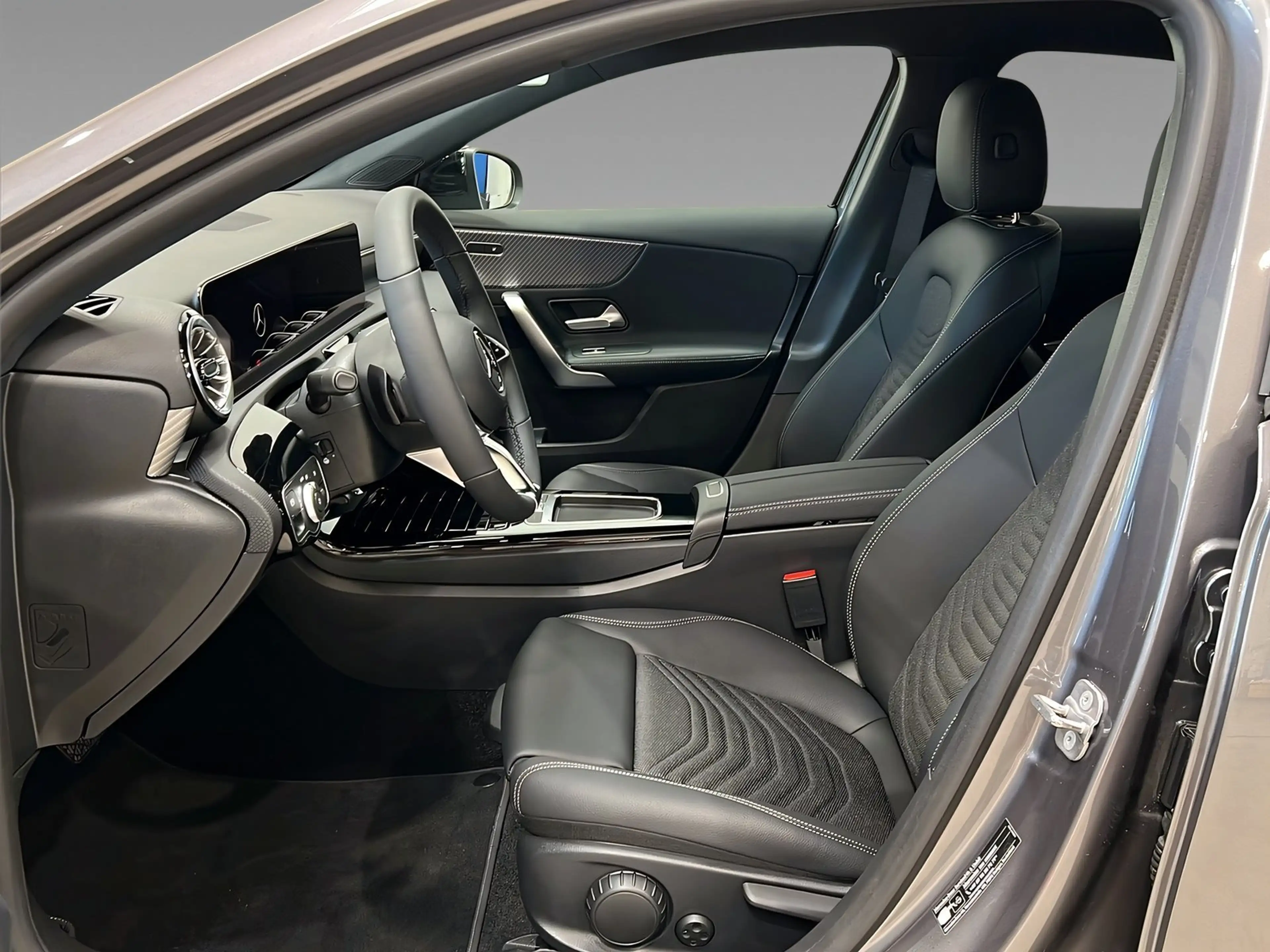 Mercedes-Benz A 200 PROGRESSIVE+NIGHT+MULTI+Kam+TotW+SHz+AHK — photo 8