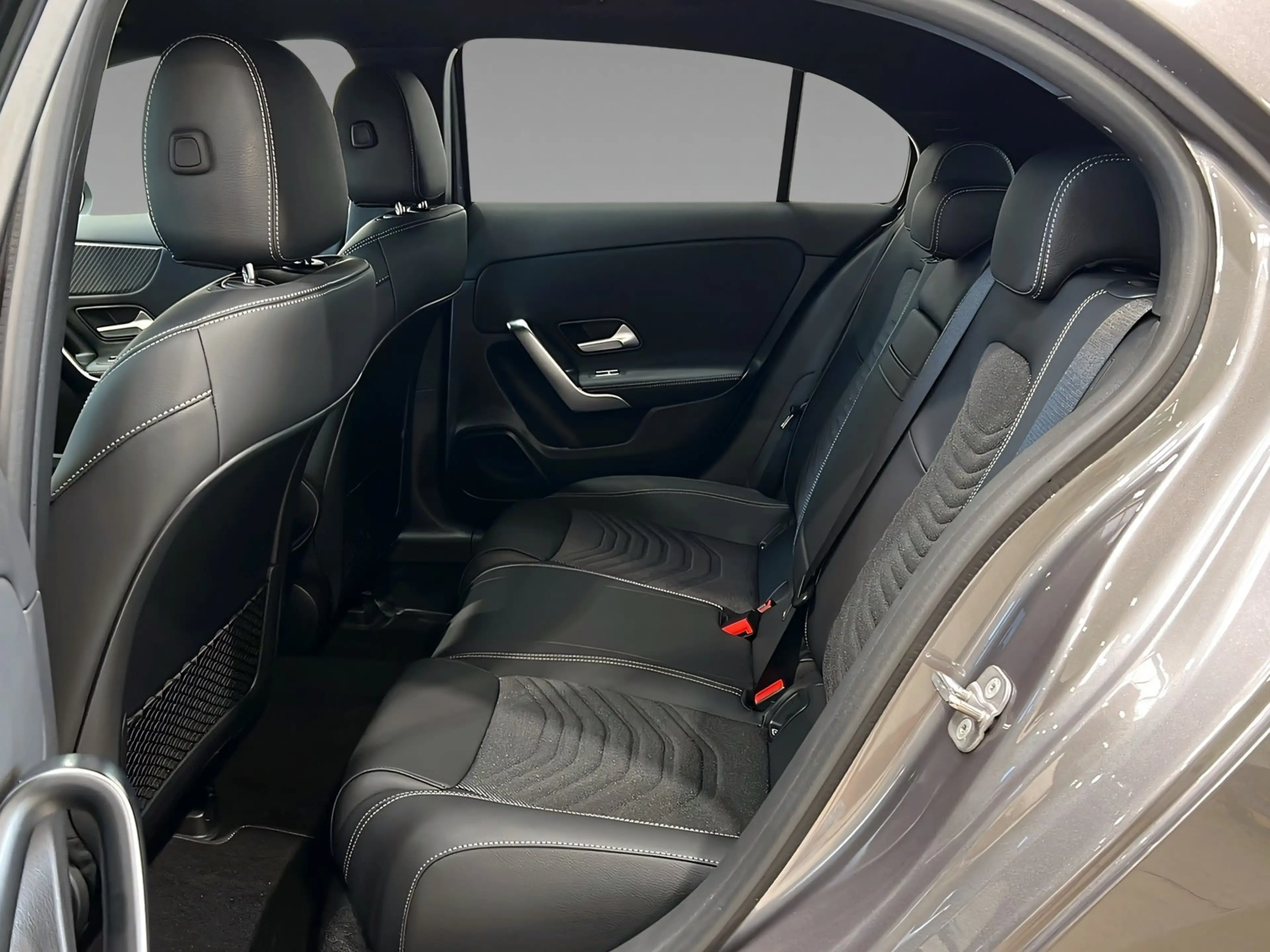 Mercedes-Benz A 200 PROGRESSIVE+NIGHT+MULTI+Kam+TotW+SHz+AHK — photo 9