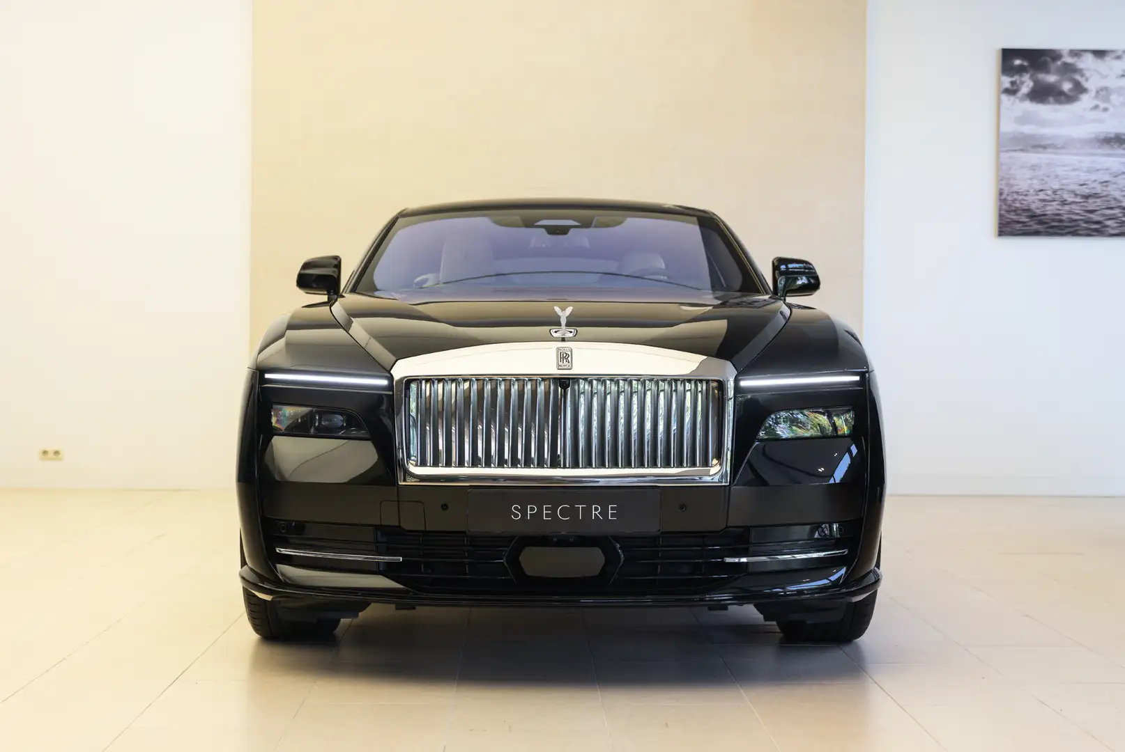 Rolls-Royce Spectre '' Resolute'' Nero - 2