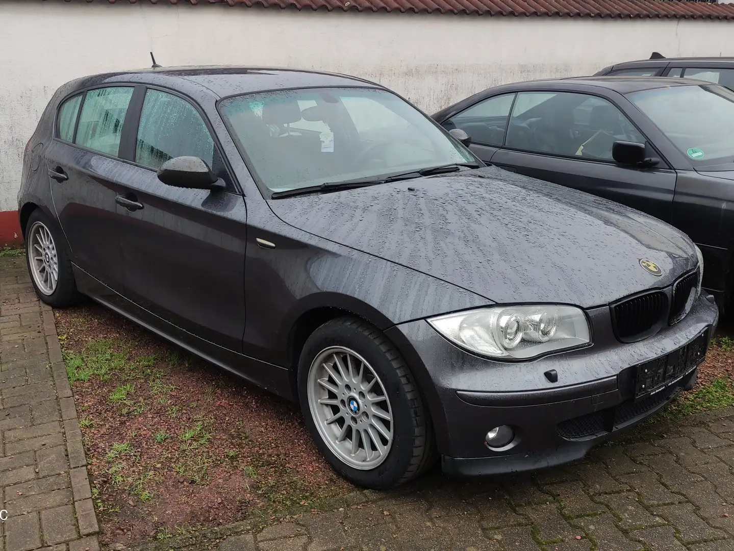 BMW 120 120i Gri - 2