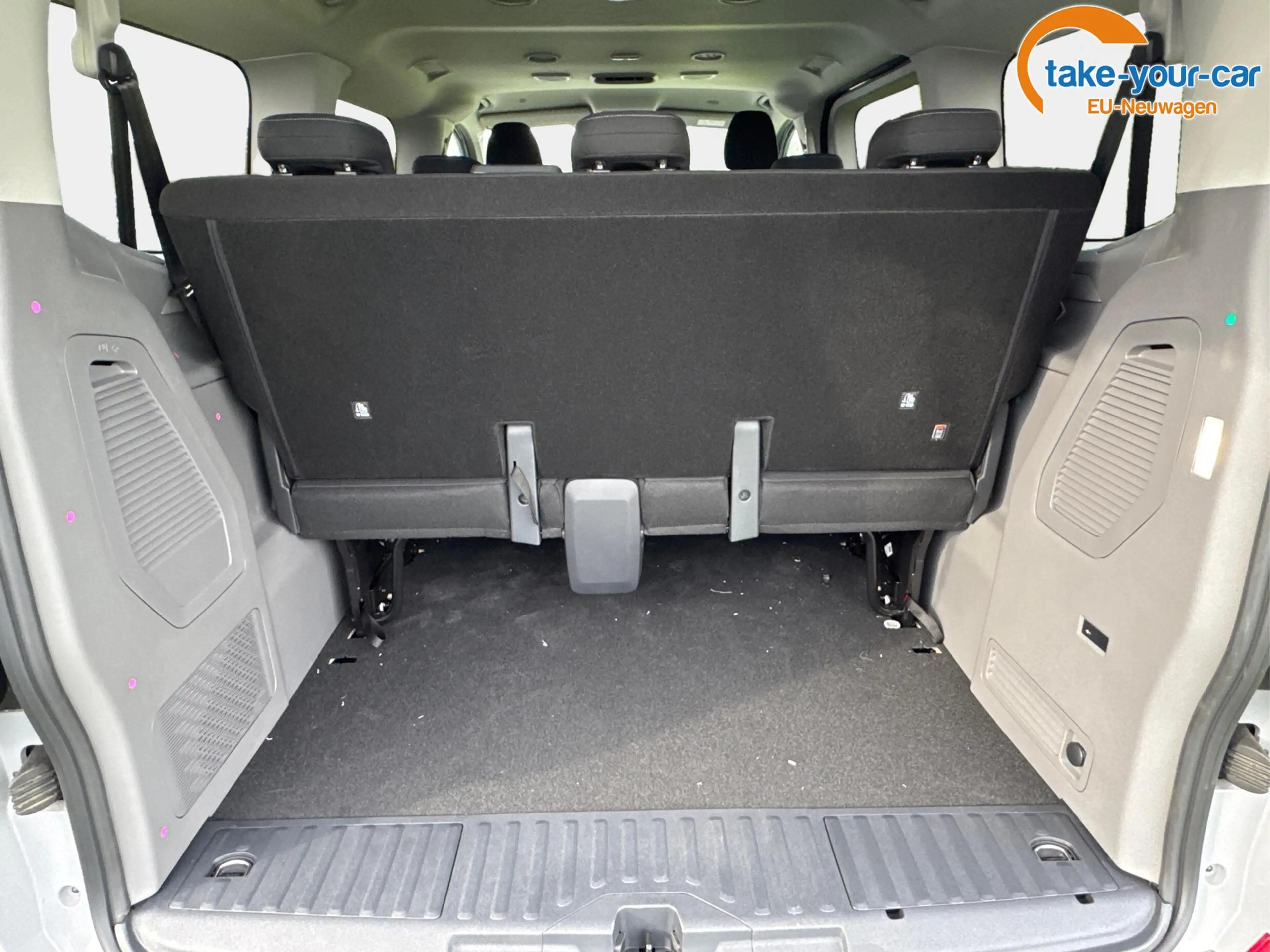 Volkswagen T7 Caravelle KR+SHZ+9-Sitzer+AHK+GJR+KLIMAAUT.+KAMERA+PDC+LE... — photo 31