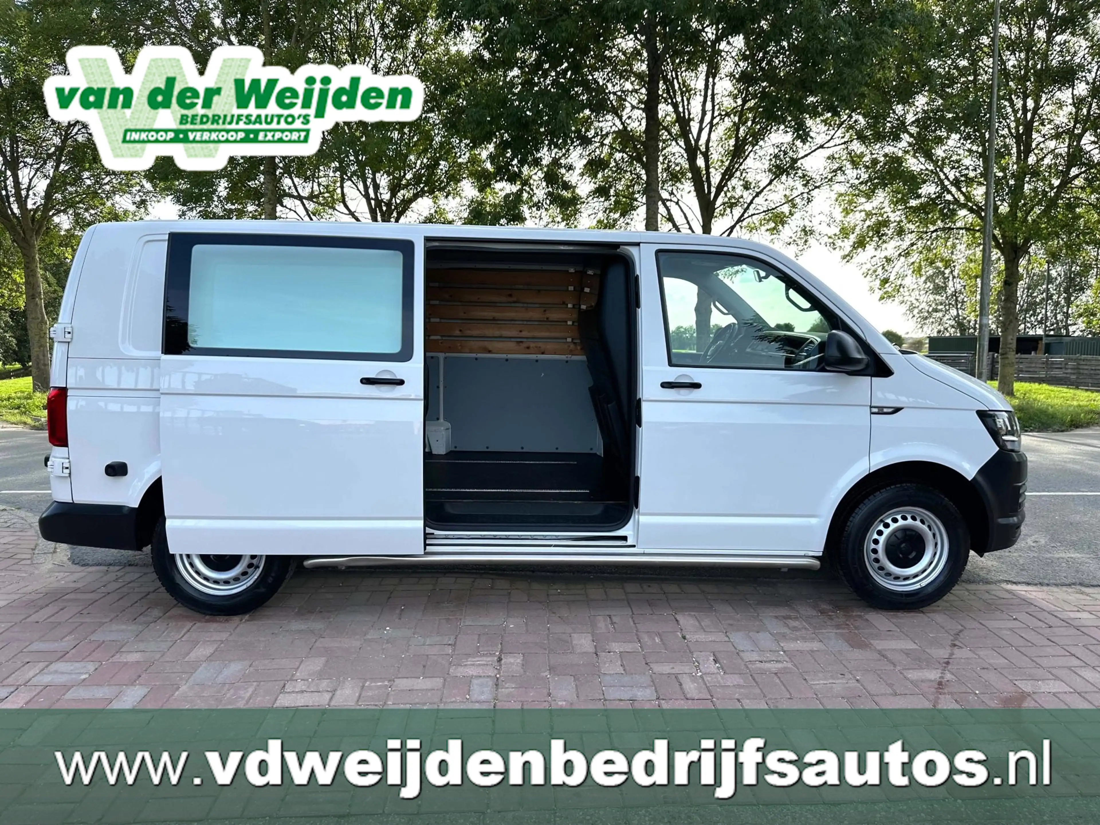 Volkswagen Transporter 2.0 TDI L2H1 Highline AUTOMAAT MARGE — photo 3