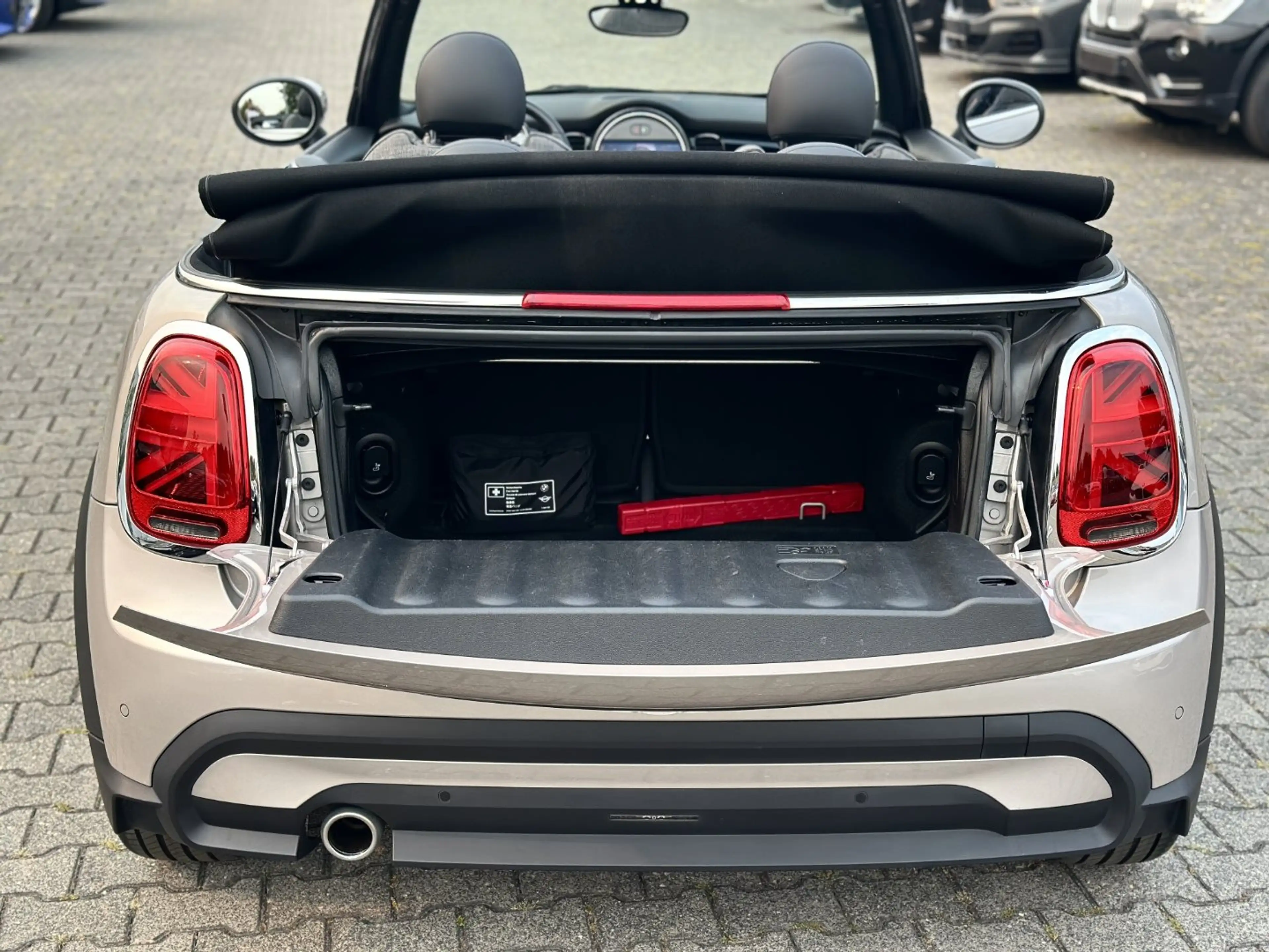 MINI Cooper Cabrio Cooper Cabrio DAB LED Komfortzg. Tempomat Shz — photo 9