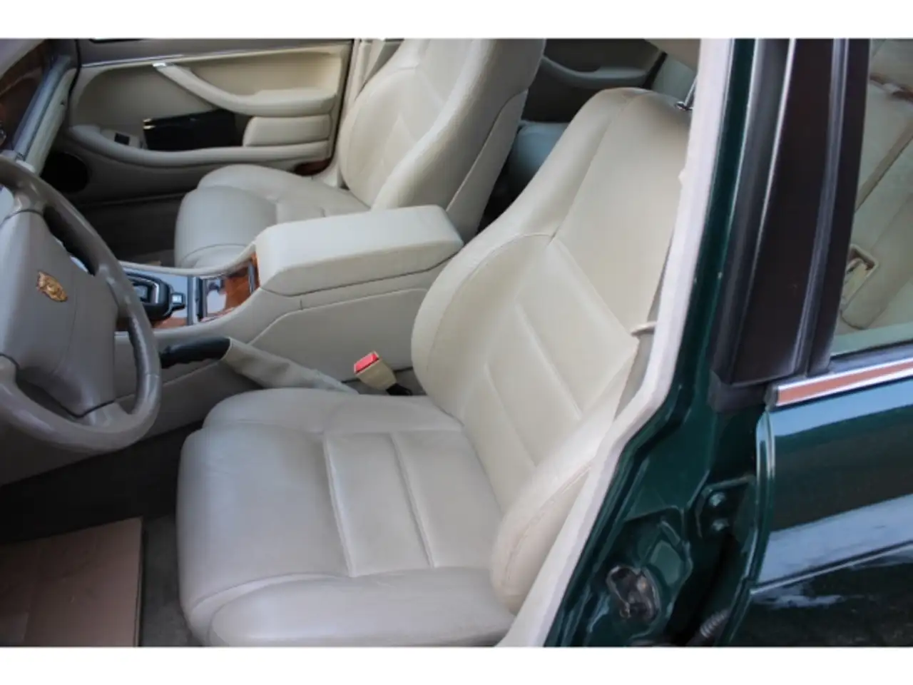 Jaguar XJ 3,2 AHK guter Zustand 2. Hand TÜV neu, foto 9