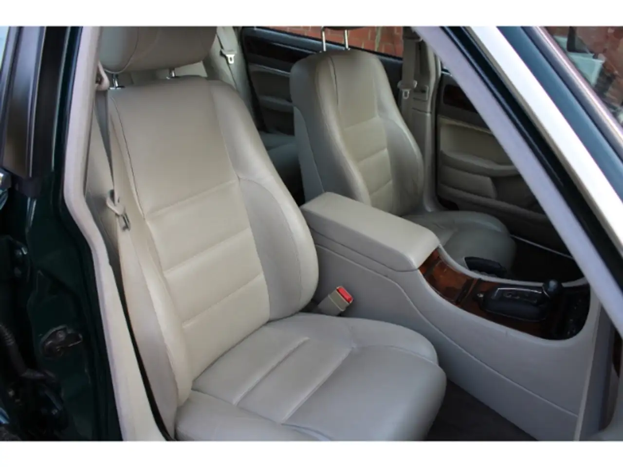 Jaguar XJ 3,2 AHK guter Zustand 2. Hand TÜV neu, foto 3