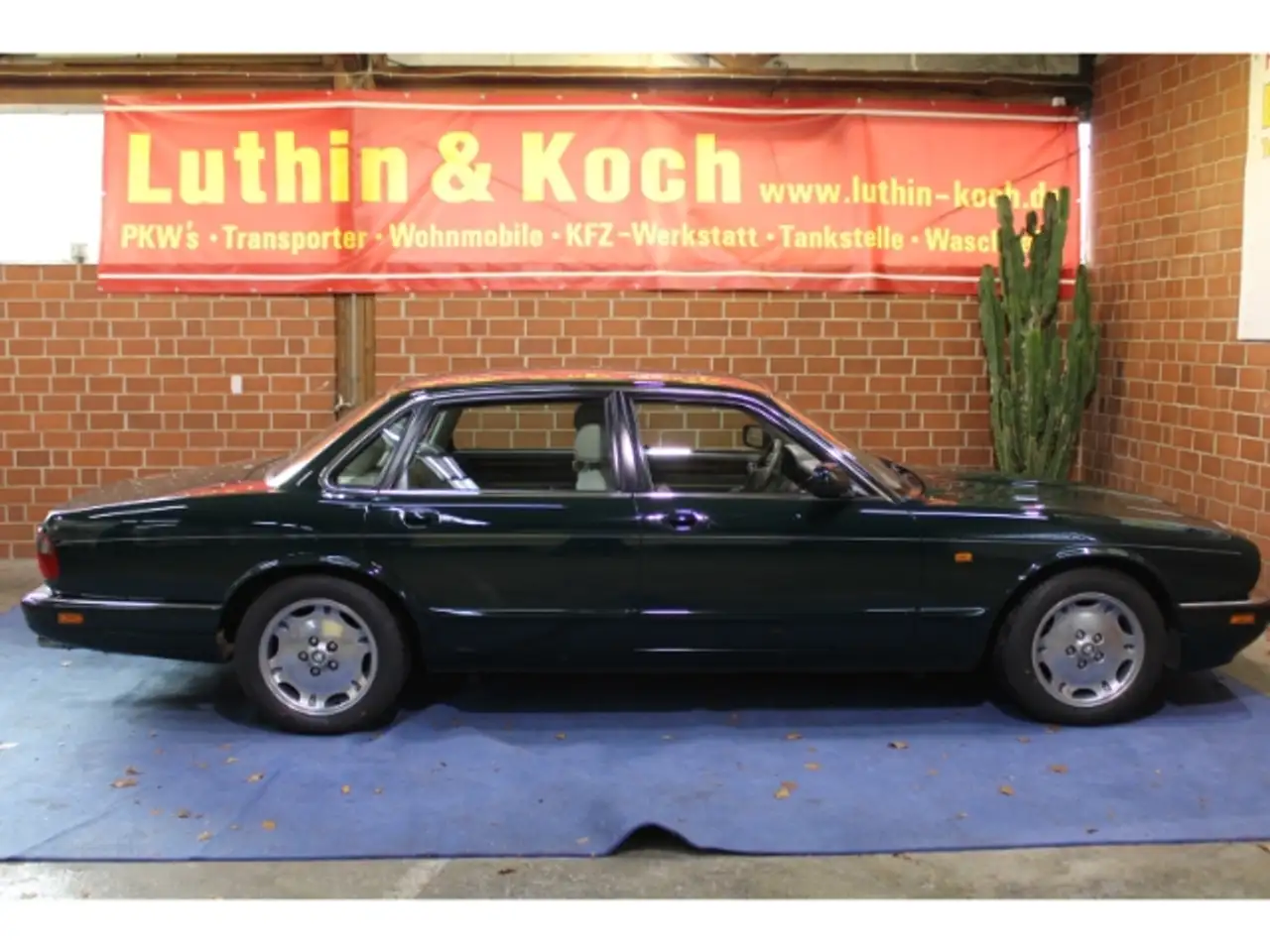 Jaguar XJ 3,2 AHK guter Zustand 2. Hand TÜV neu, foto 2