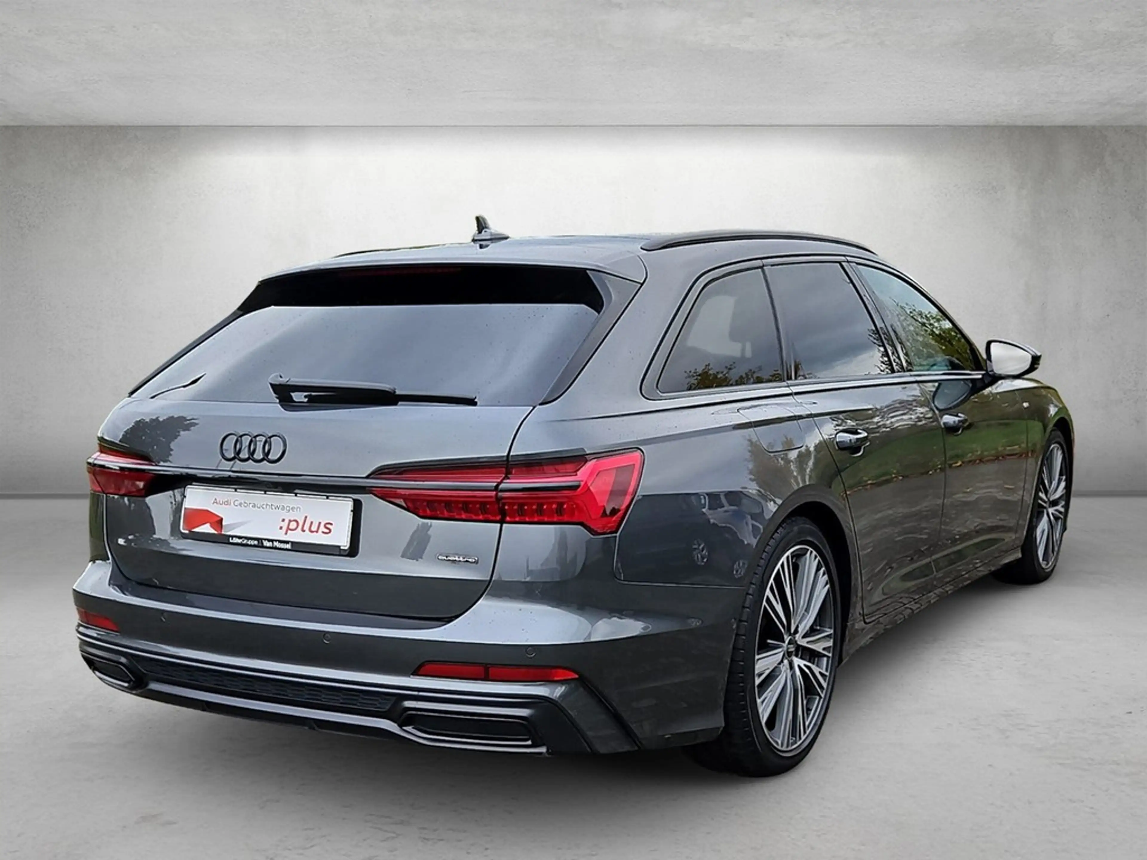 Audi A6 Avant sport 55 TFSI e quattro S tronic *Pano* — photo 3