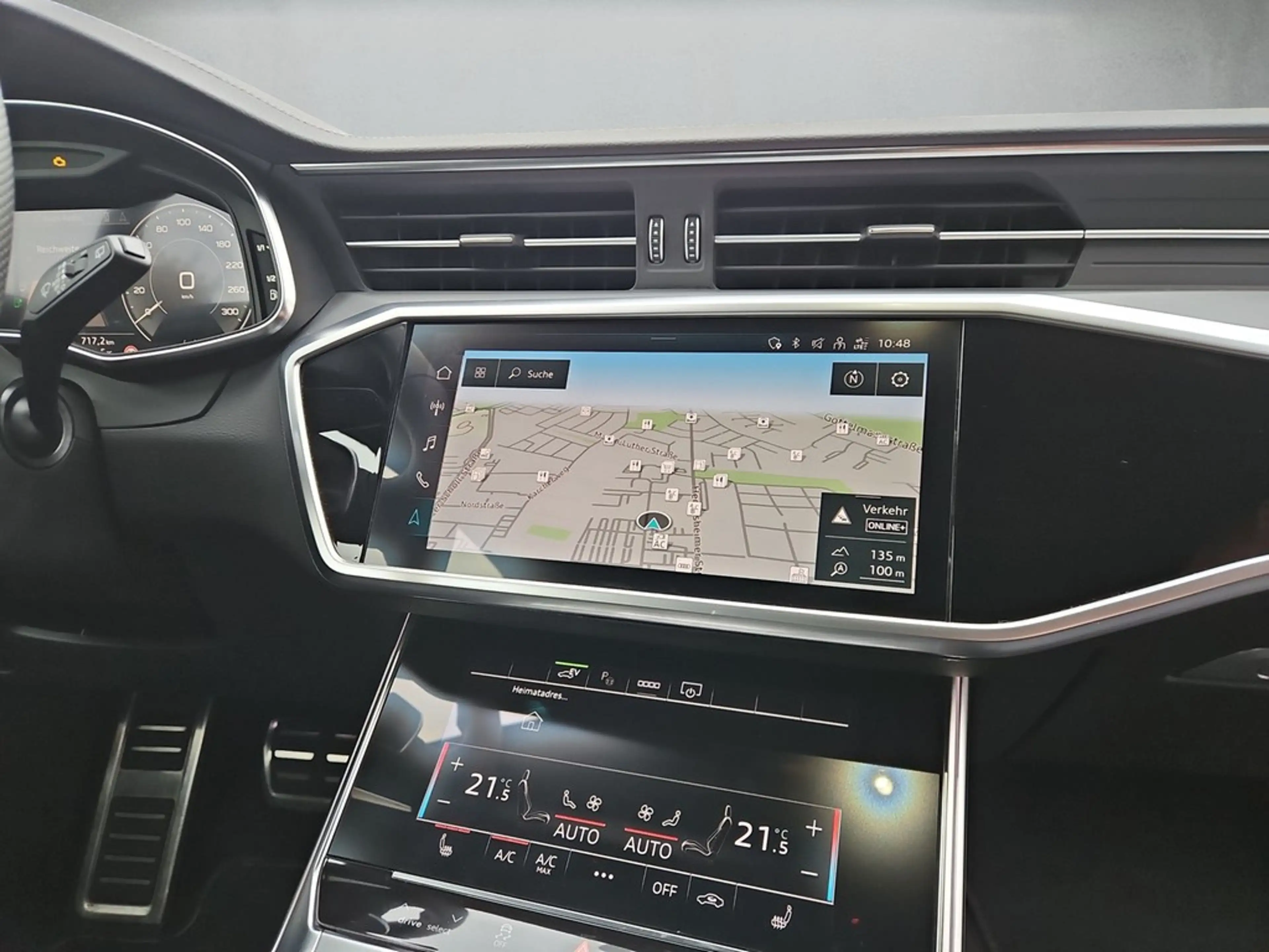 Audi A6 Avant sport 55 TFSI e quattro S tronic *Pano* — photo 10