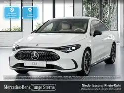 Mercedes-Benz CLA 250 Progressive Pano Multibeam Night Kamera