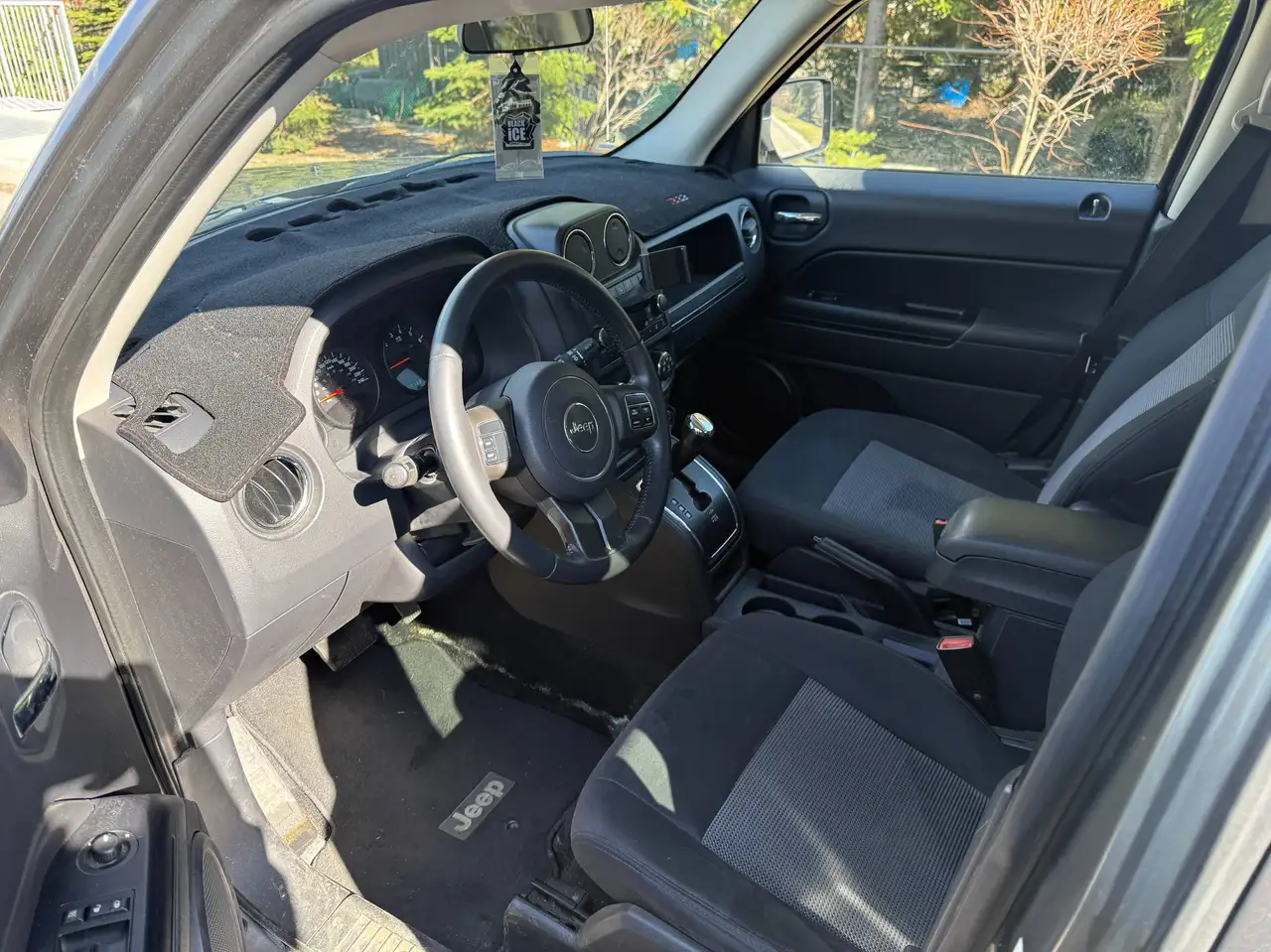 Jeep Patriot снимка Jeep Patriot