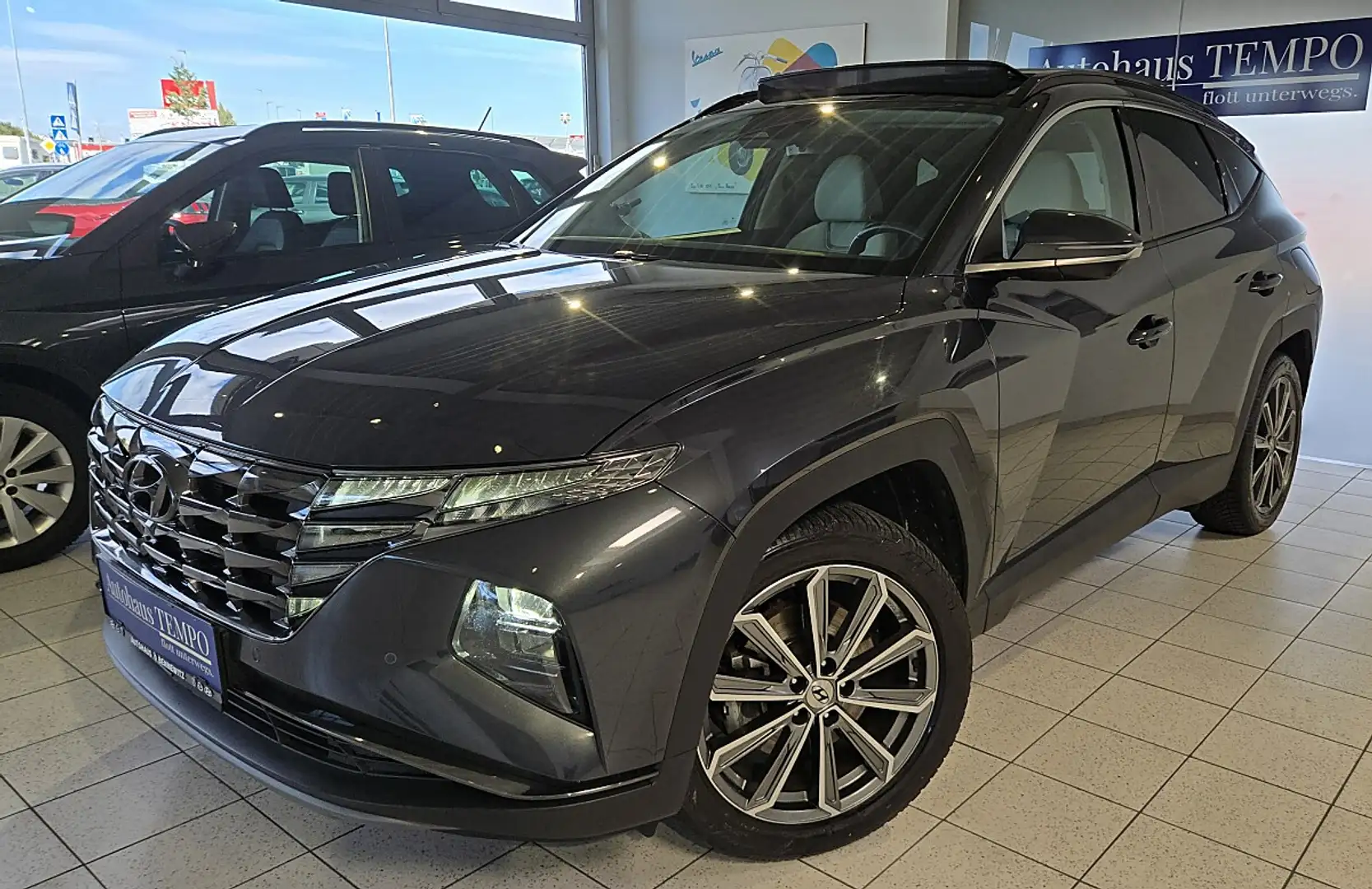 Hyundai TUCSON Tucson 1.6 T-GDI Hybrid Prestige Plug-In Hybrid... Silber - 1