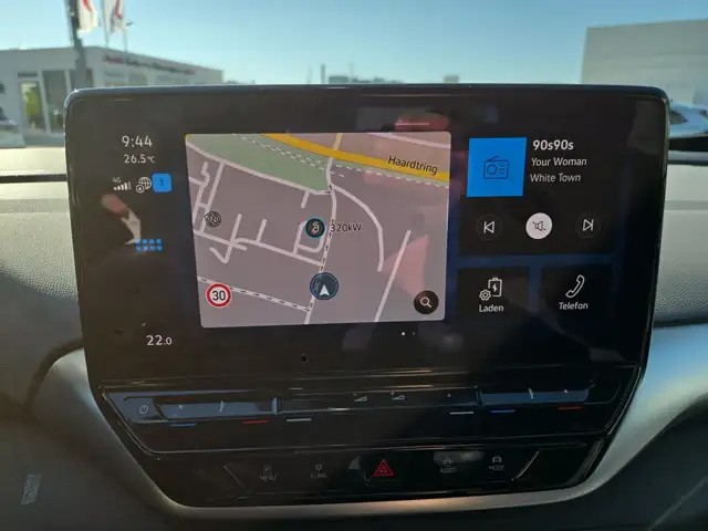 Volkswagen ID.4 view 17