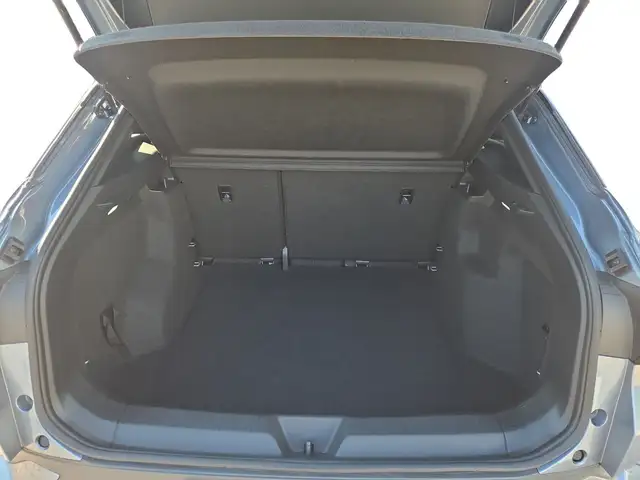 Volkswagen ID.4 view 14