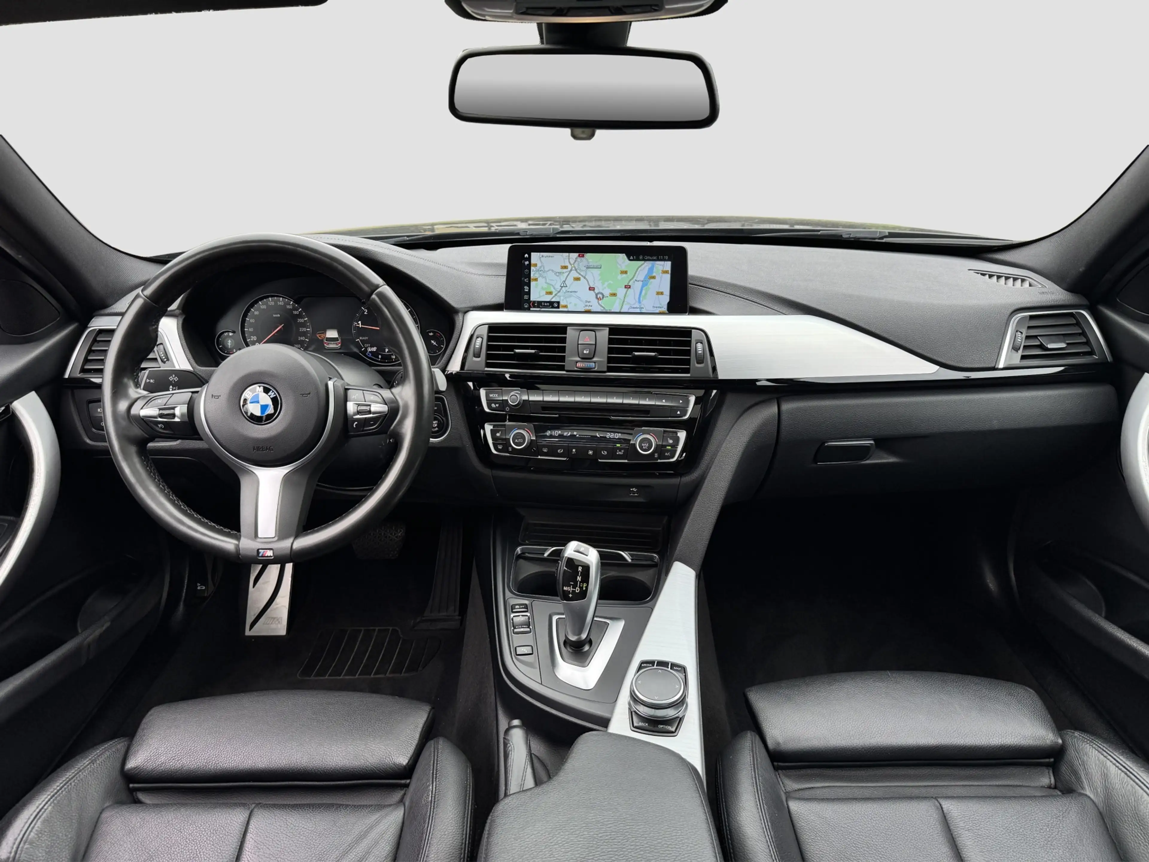 BMW 318 3-serie Touring 318i M-Sport | Panorama | 19 inch — photo 4